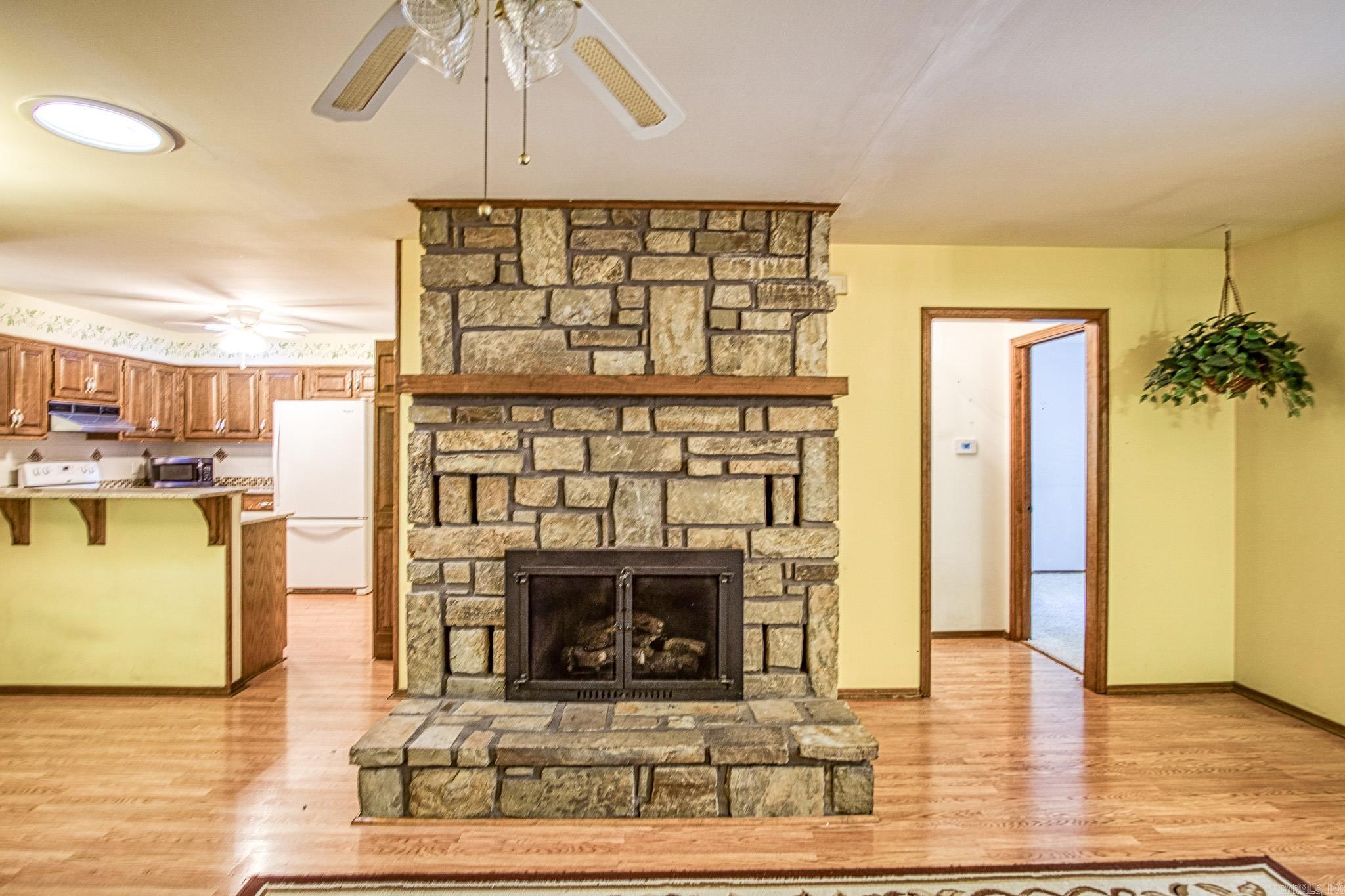 4 Monovar Lane  Hot Springs Village, AR