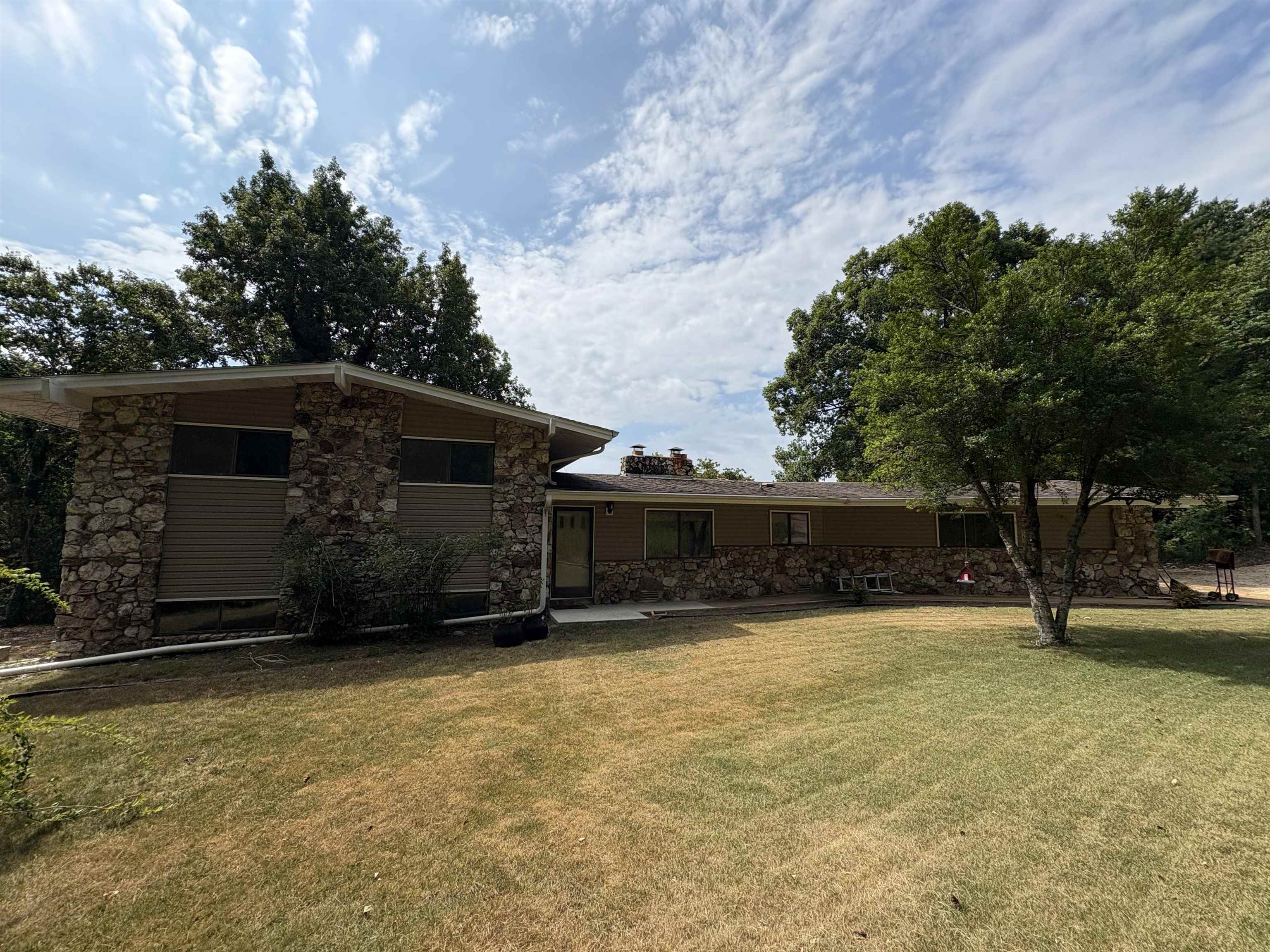8624 S Highway 63  Mammoth Spring, AR