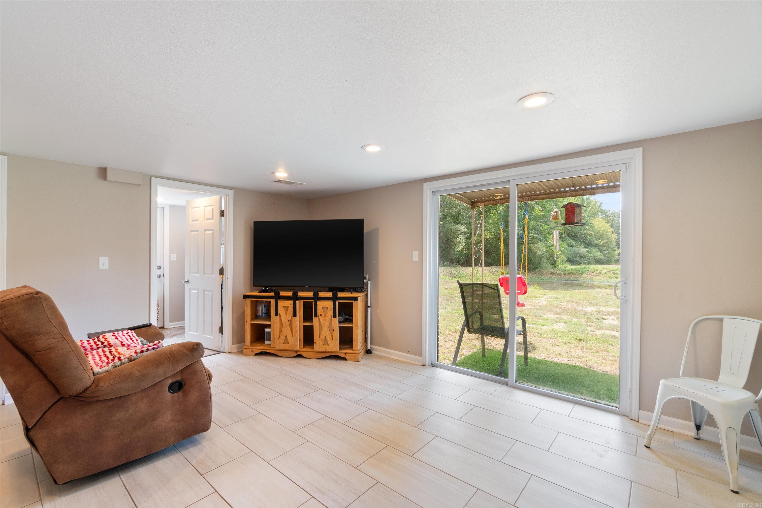 24919 S Sardis  Bauxite, AR