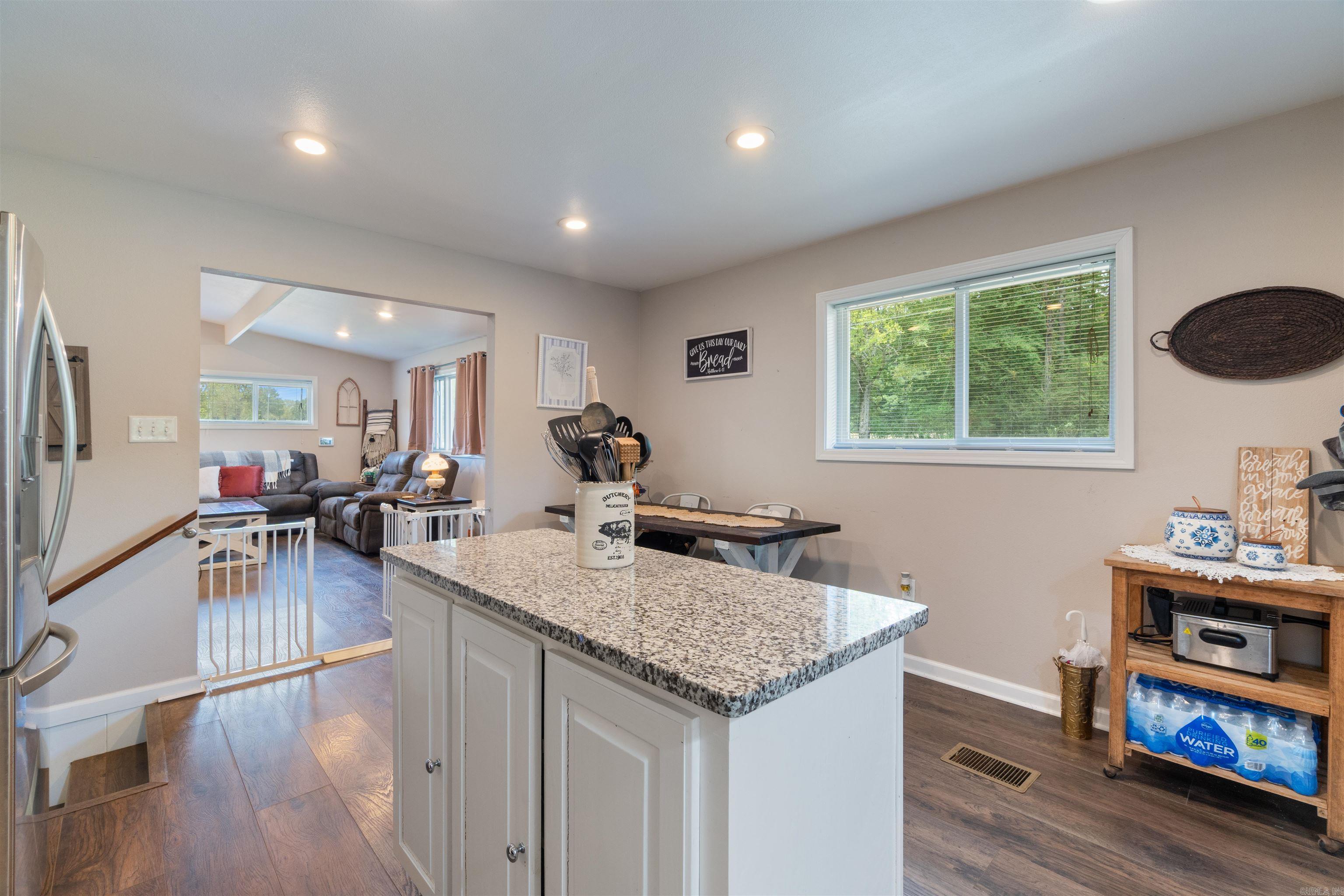 24919 S Sardis  Bauxite, AR