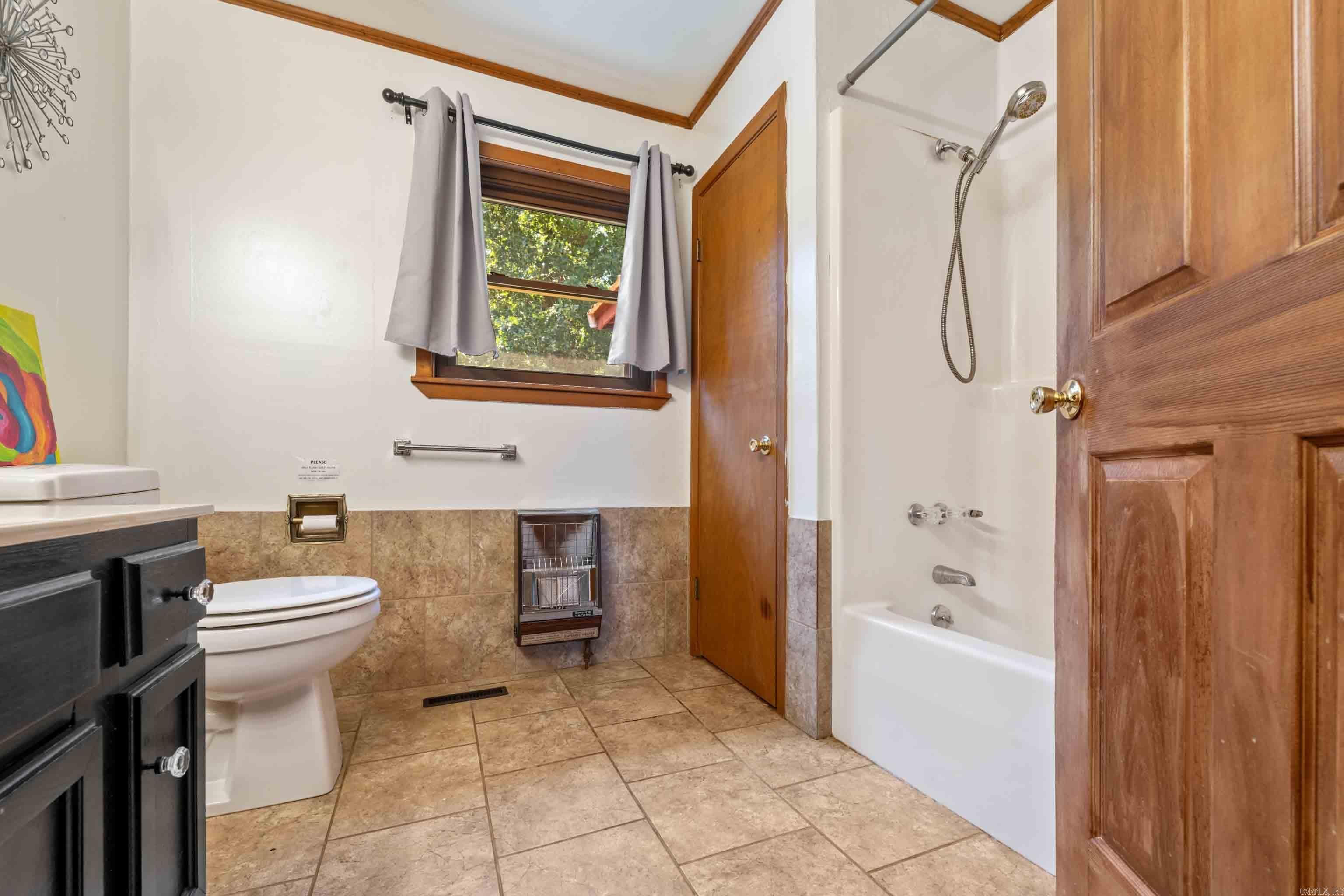 25 Ramp Rd.  Greers Ferry, AR