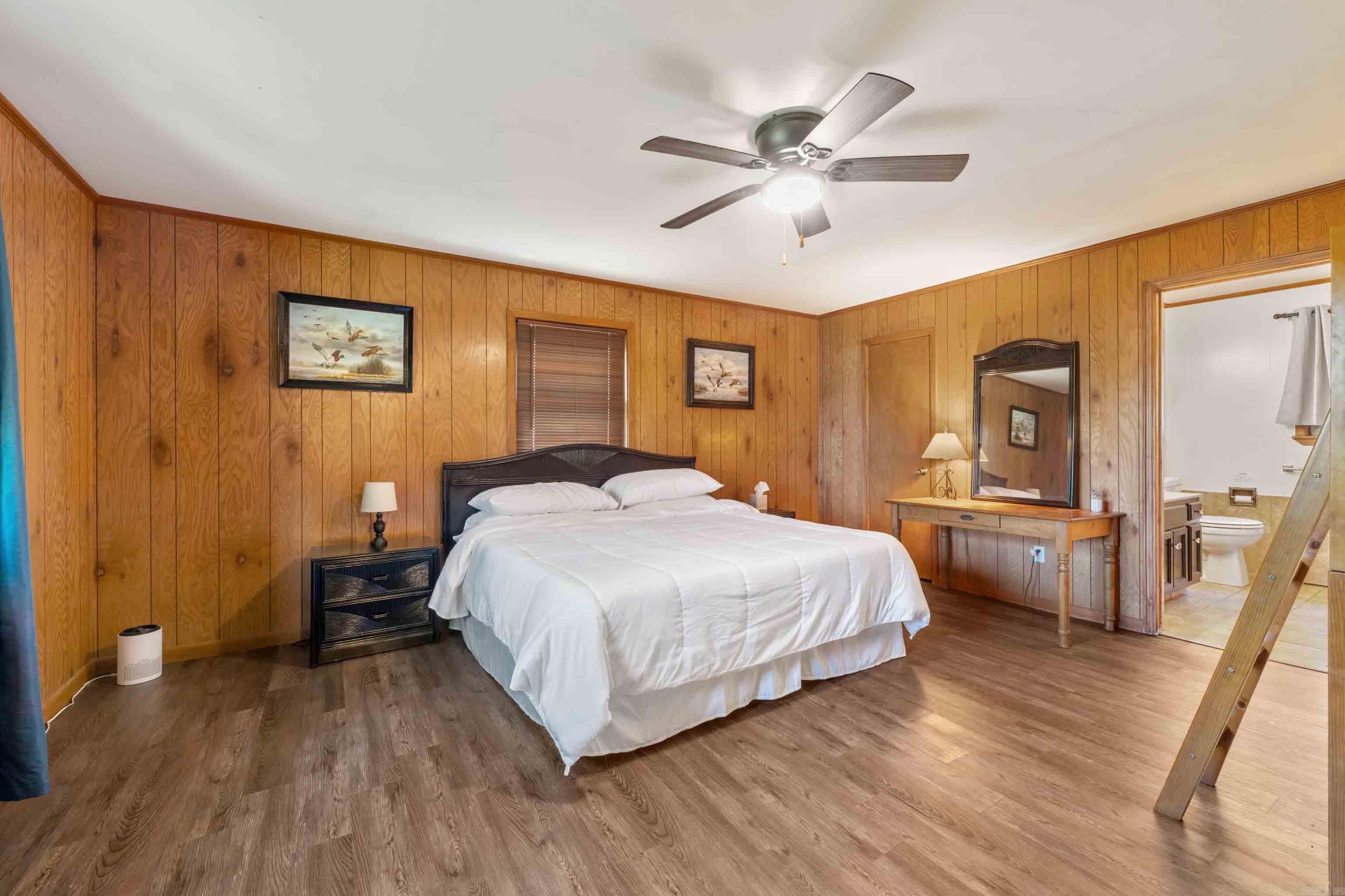 25 Ramp Rd.  Greers Ferry, AR
