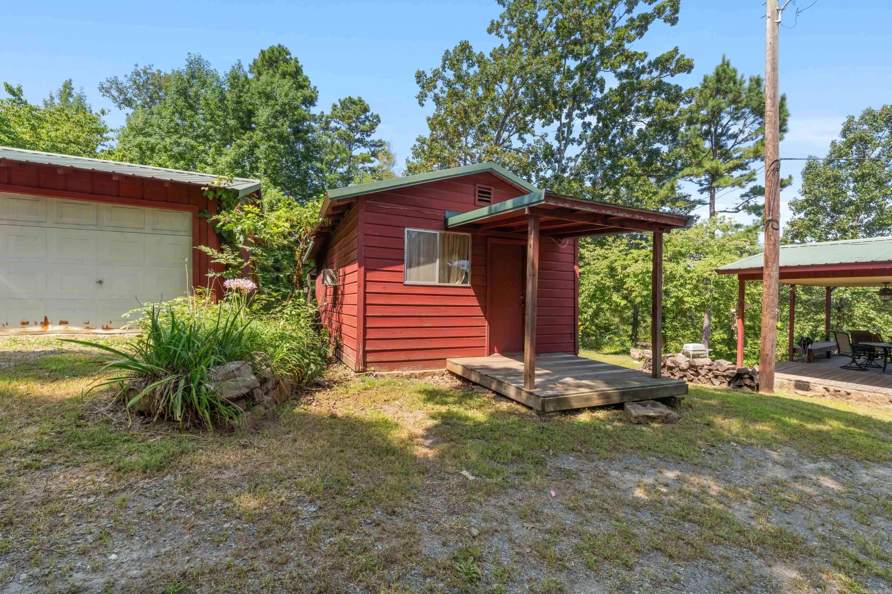 25 Ramp Rd.  Greers Ferry, AR