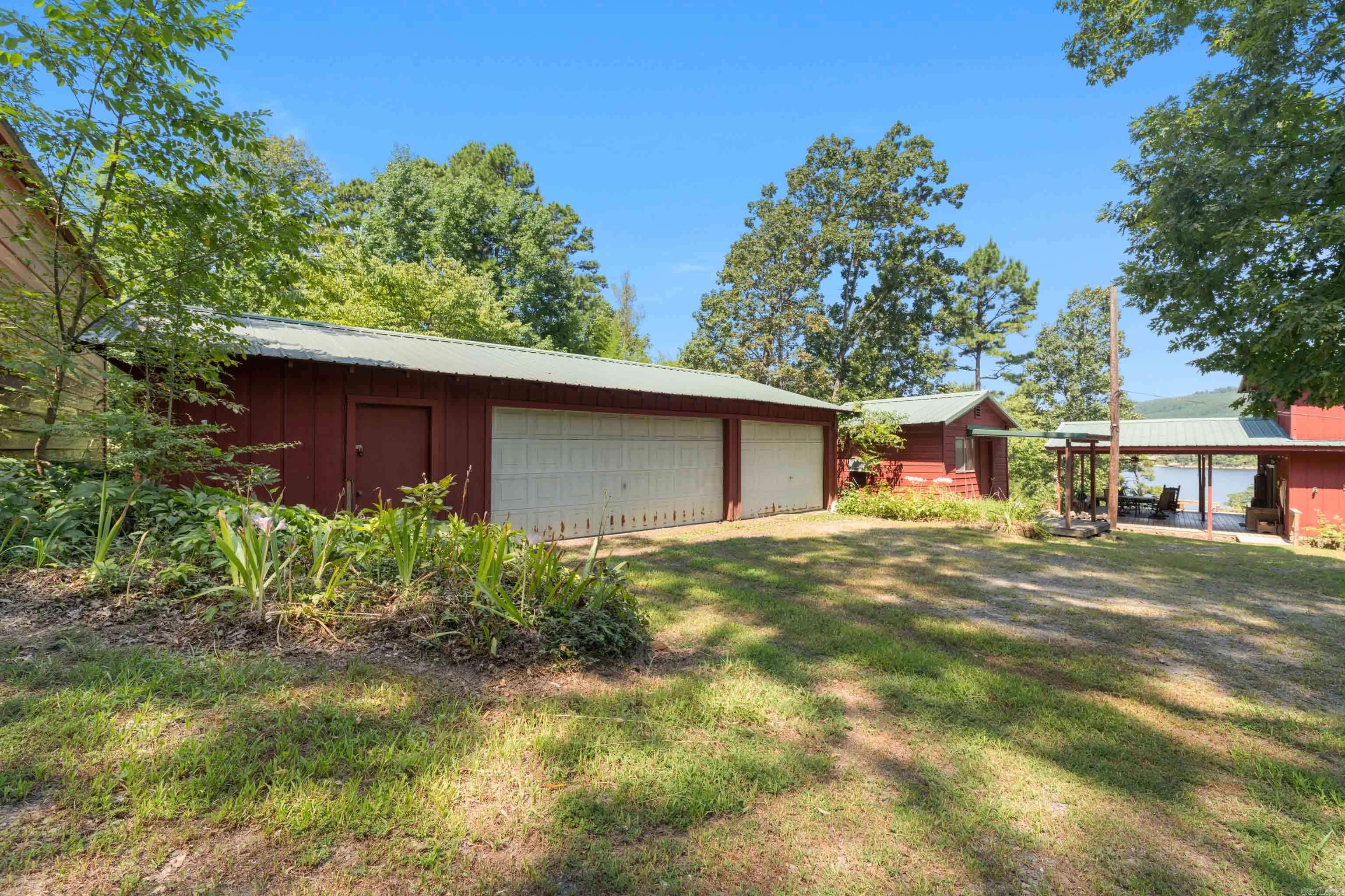 25 Ramp Rd.  Greers Ferry, AR