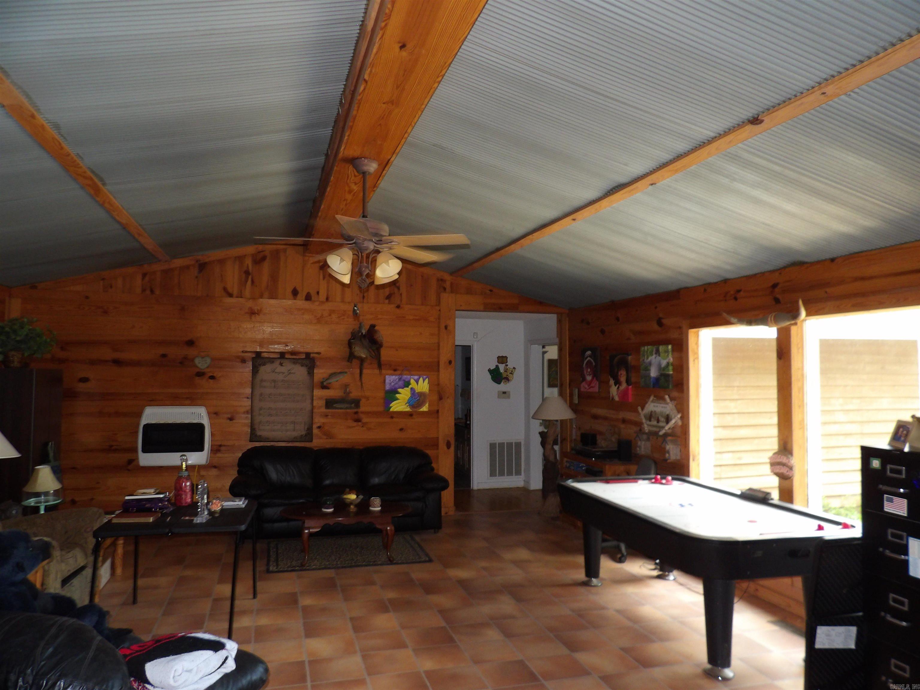 175 MELGIE RIDGE RD  Drasco, AR