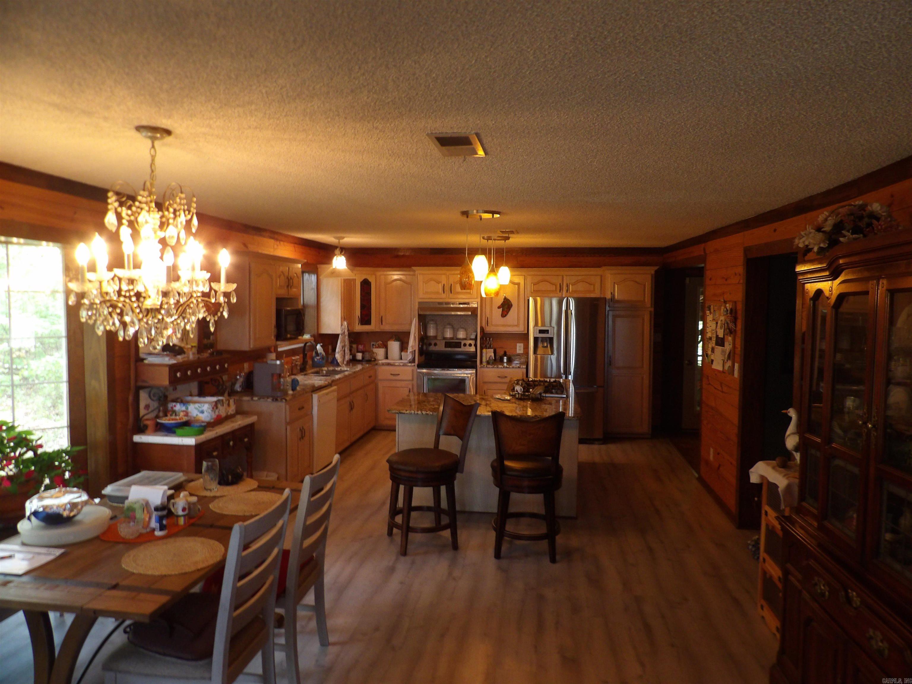175 MELGIE RIDGE RD  Drasco, AR
