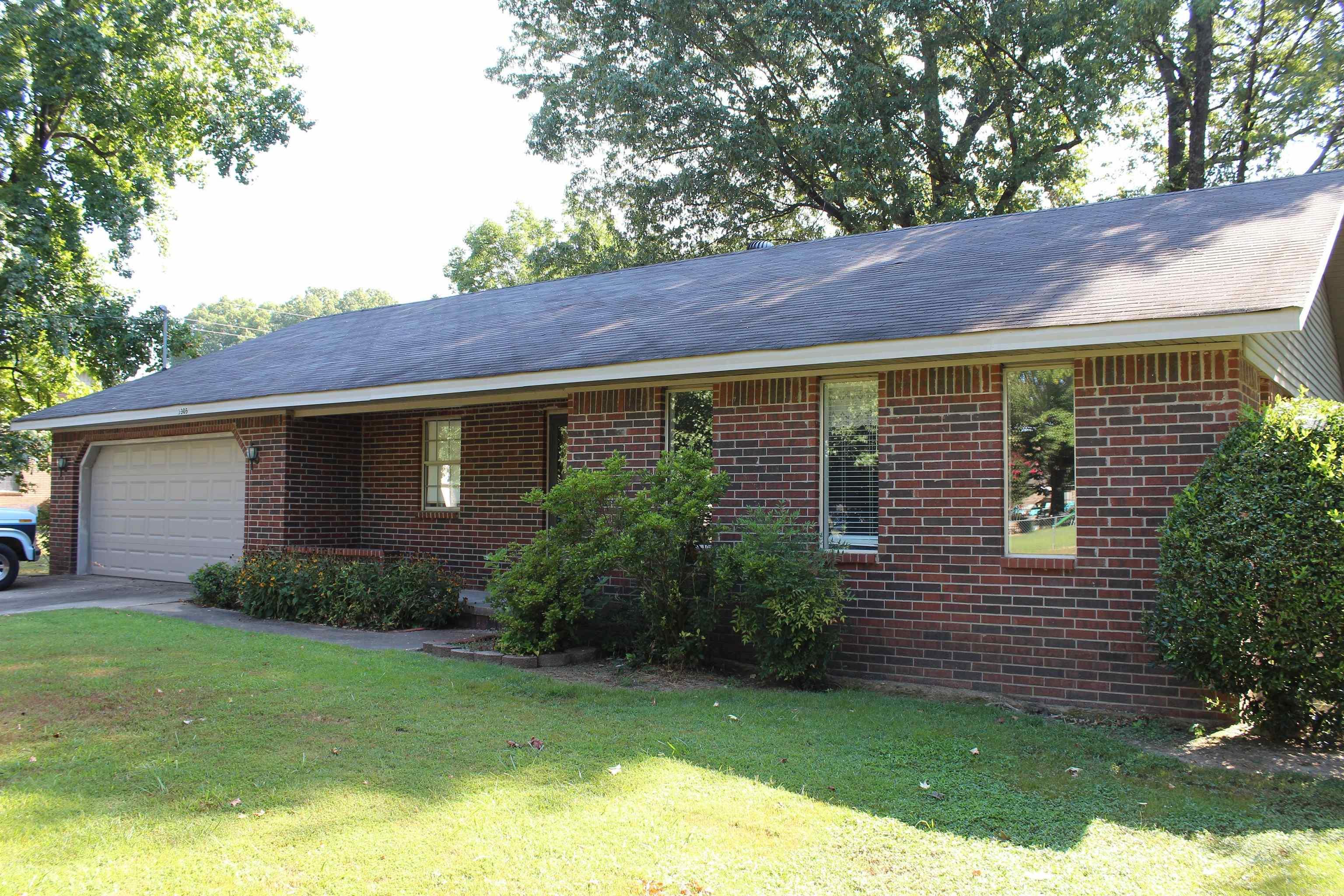 1305 Eric  Paragould, AR