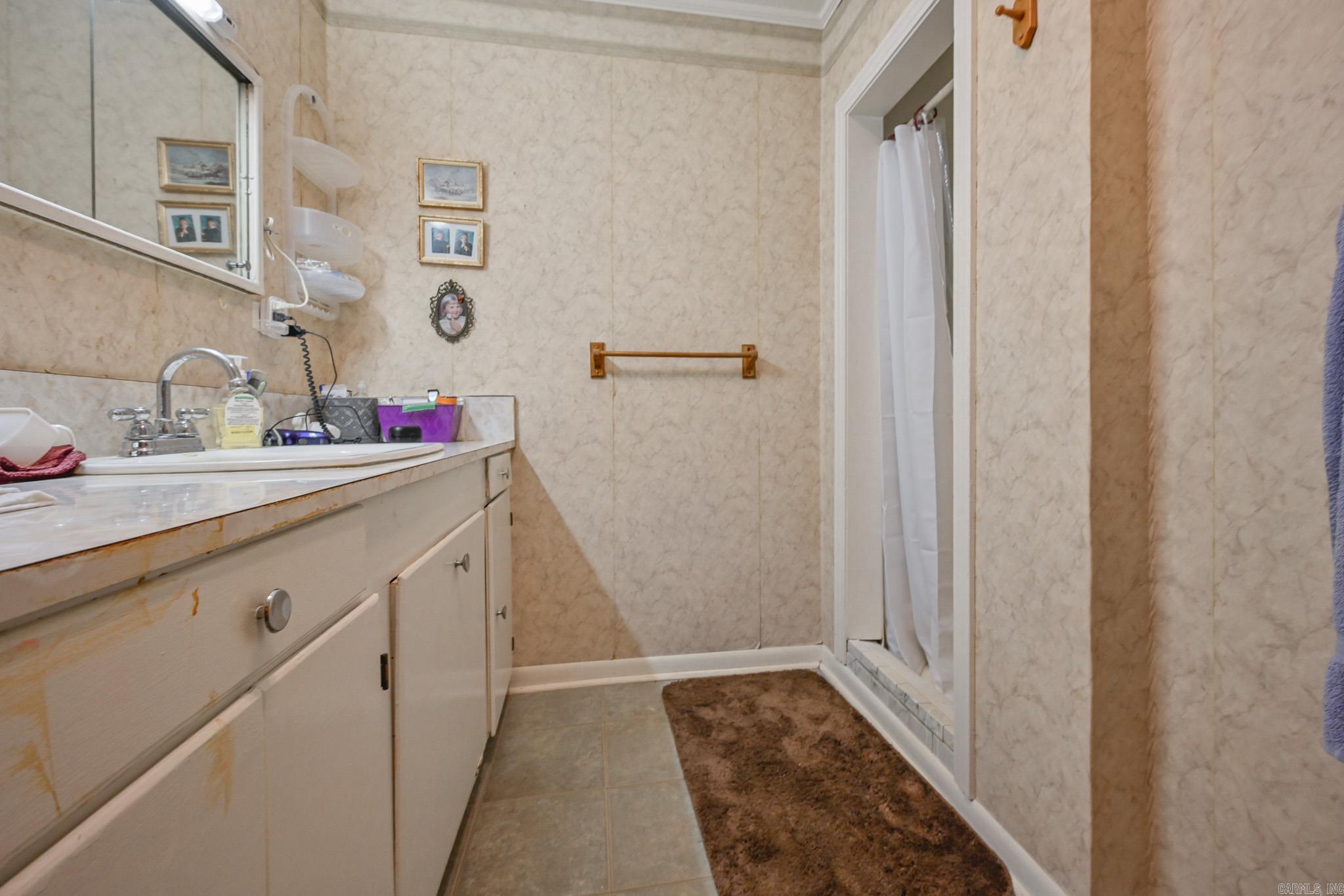 1282 Hwy 246 west  Hatfield, AR