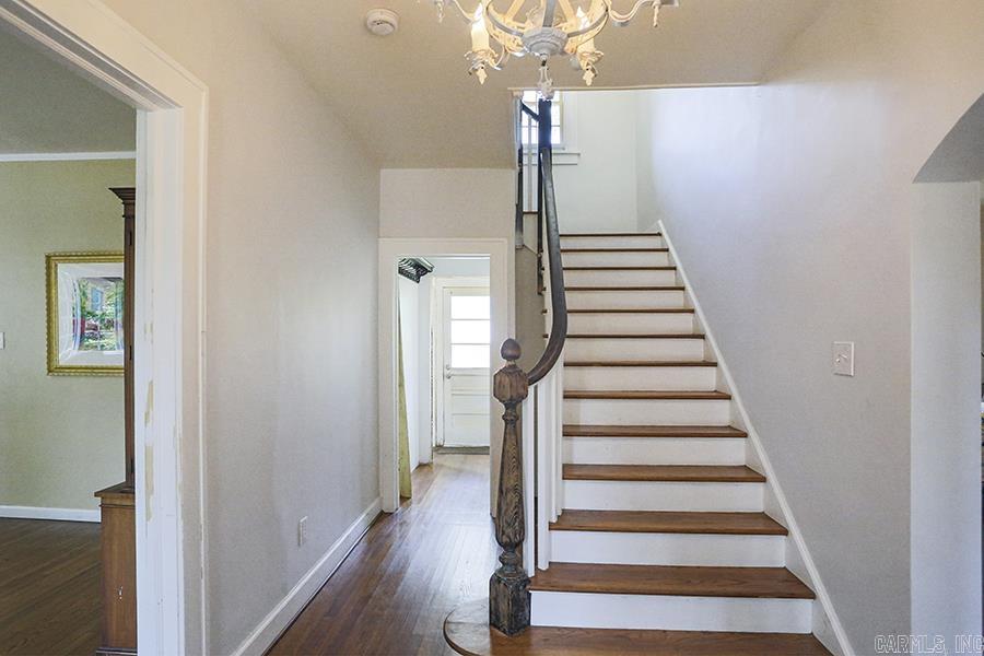 5122 Edgewood  Little Rock, AR