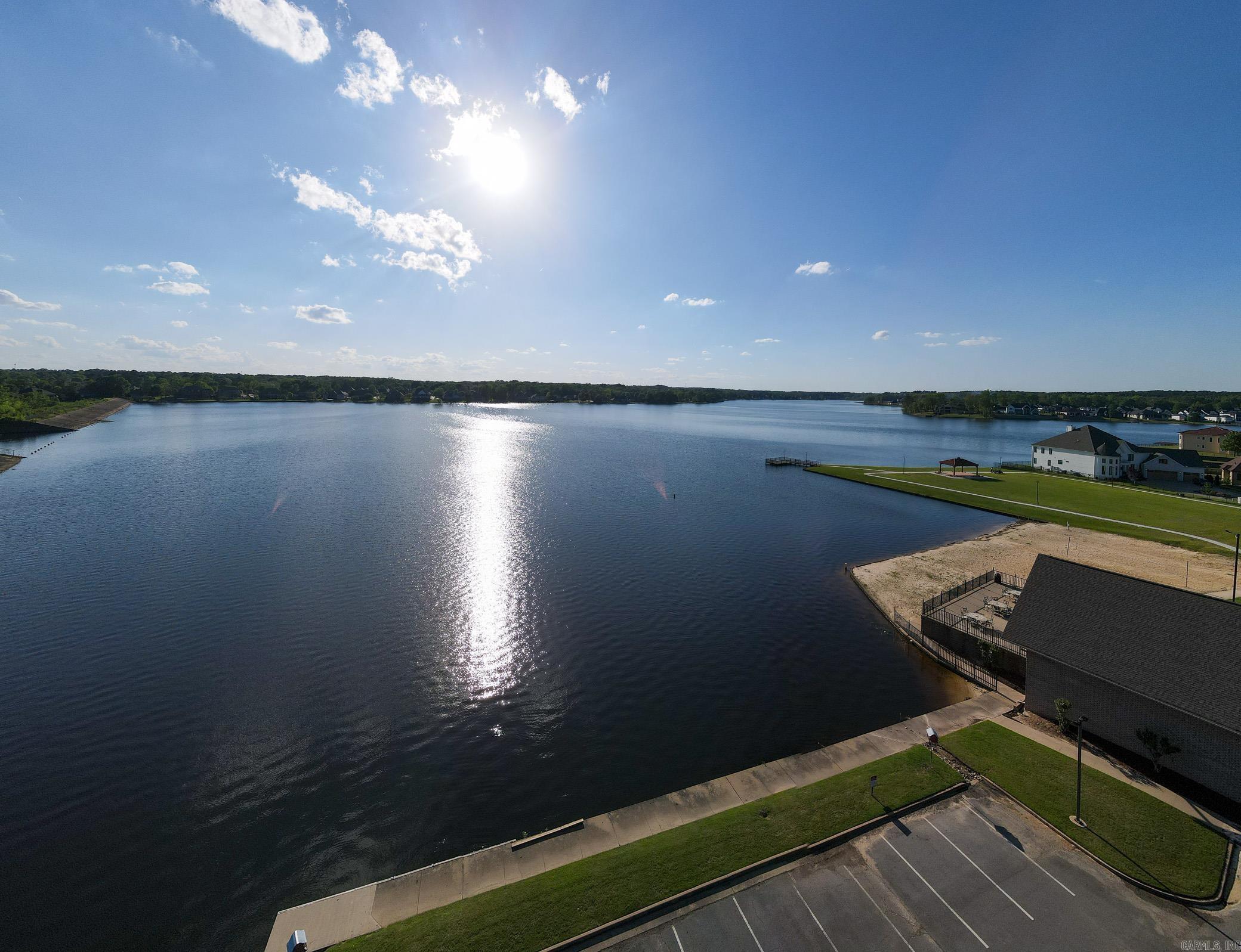 7901 S Shoreline  Benton, AR