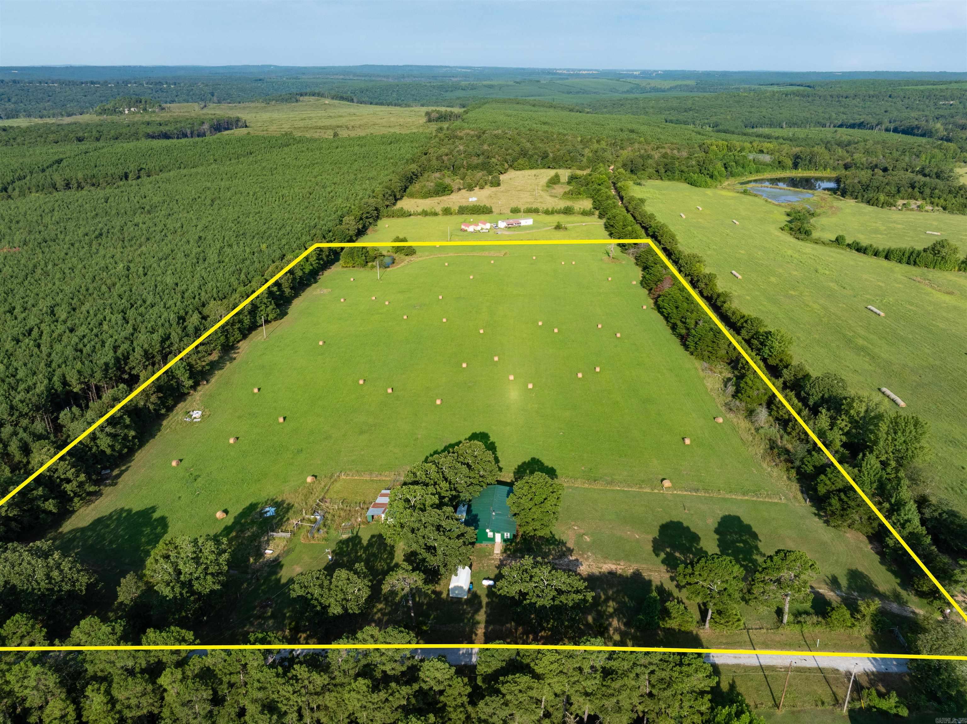 2540 Jamestown Lp  Floral, AR