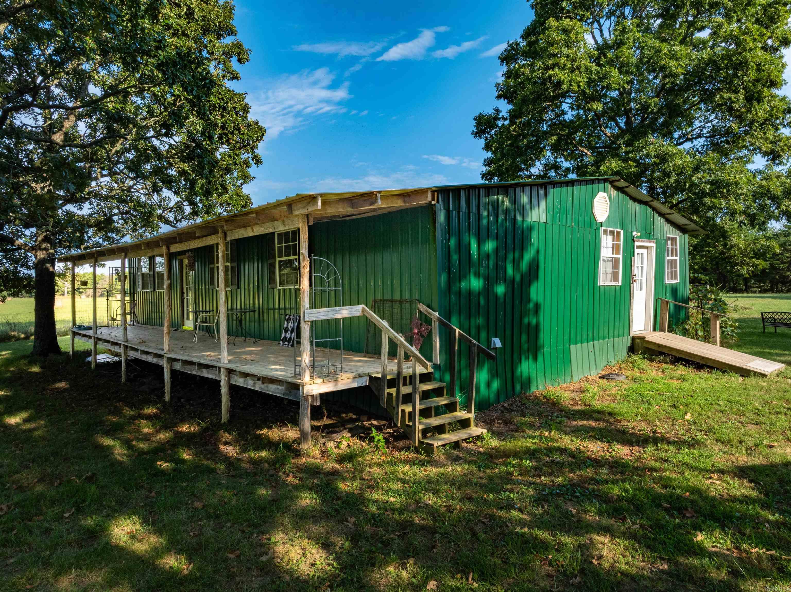 2540 Jamestown Lp  Floral, AR
