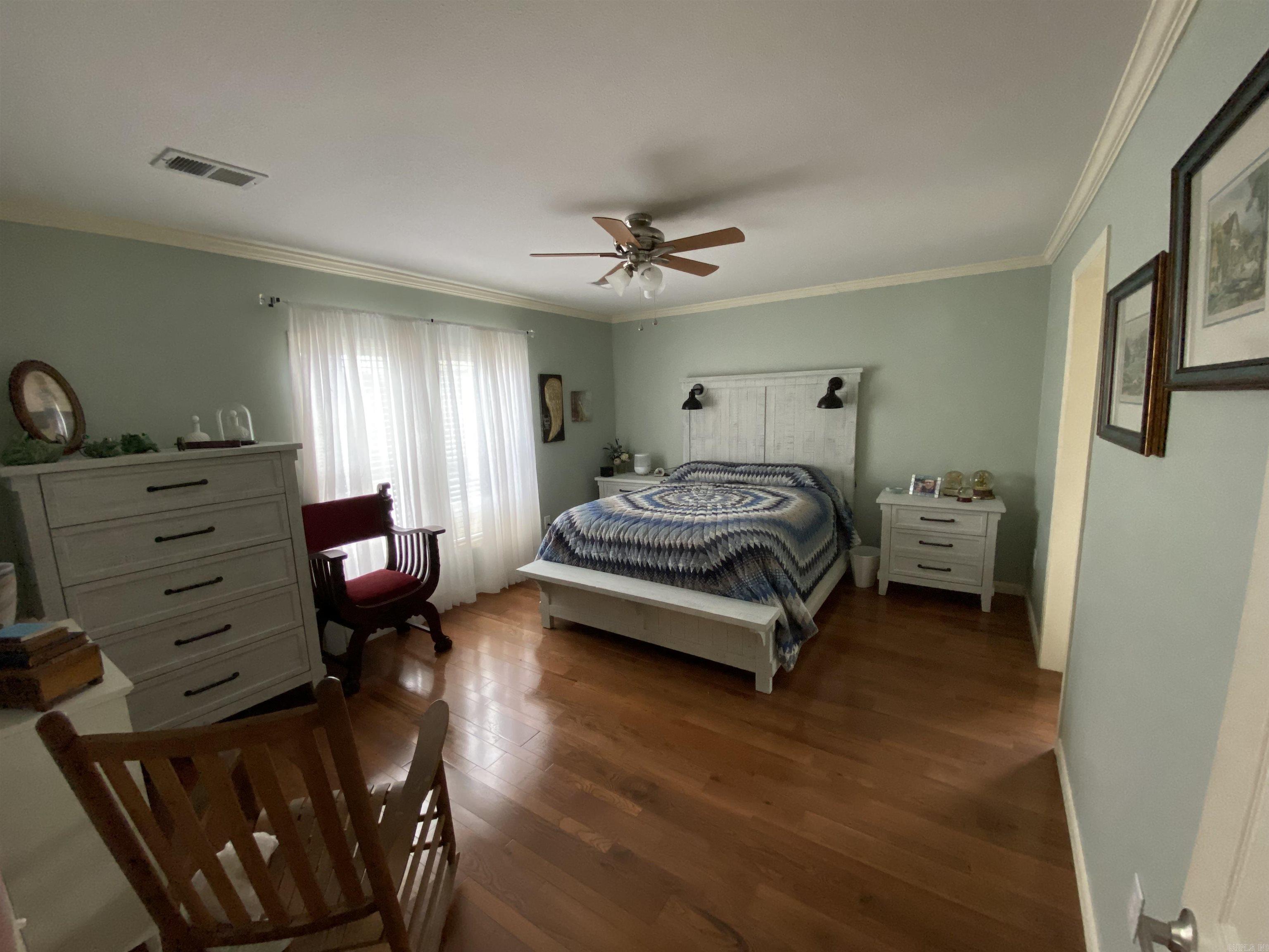 33 Collins Field  Mount Ida, AR