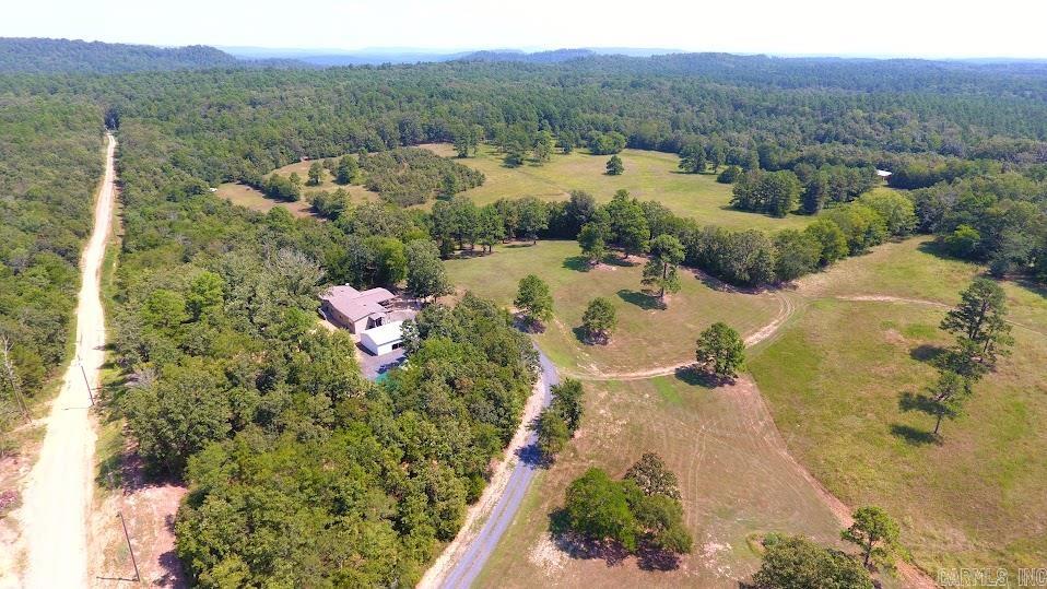 33 Collins Field  Mount Ida, AR