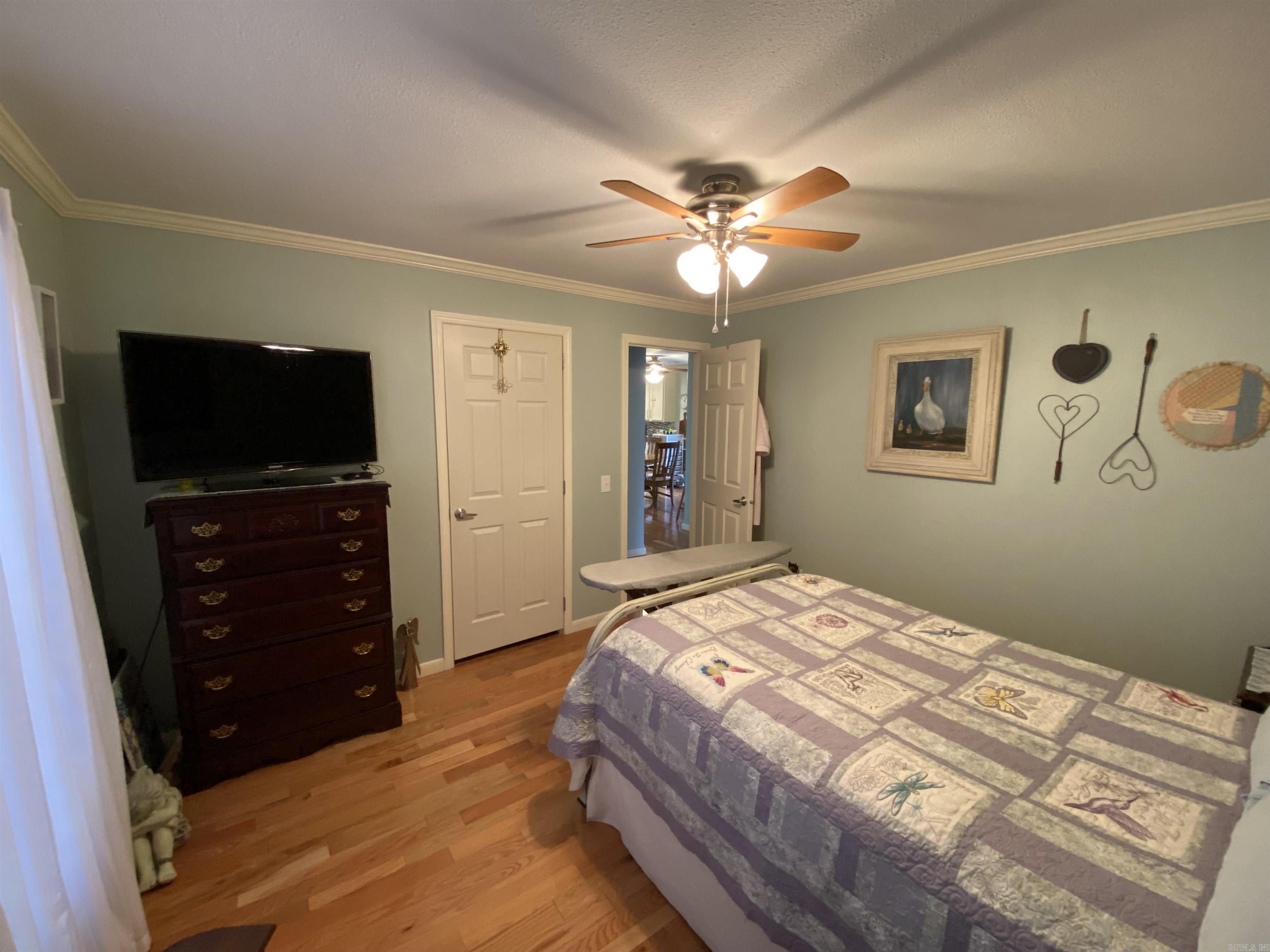 33 Collins Field  Mount Ida, AR