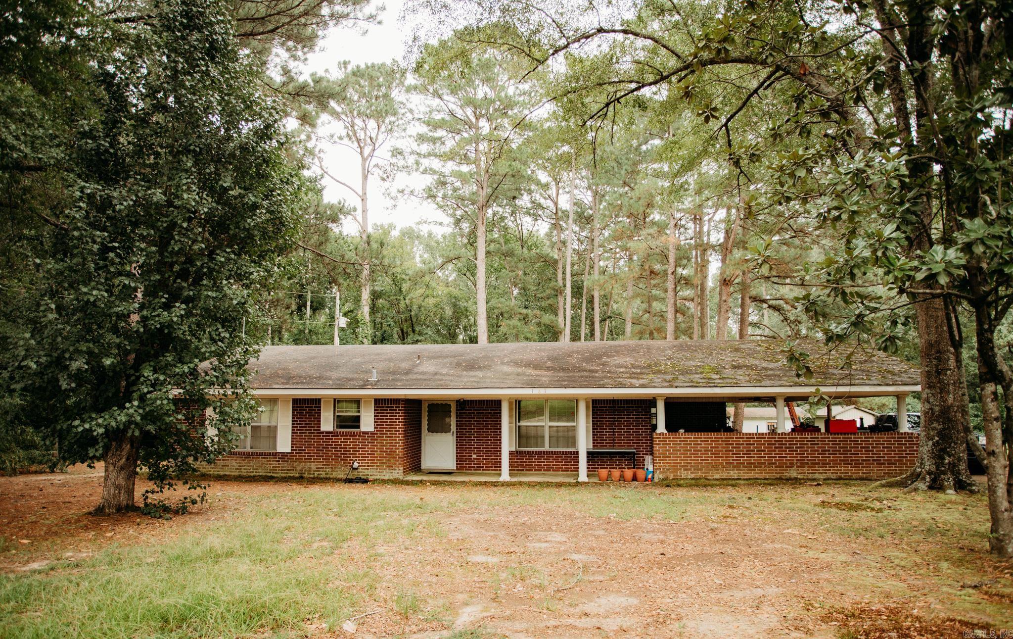 181 Oakland Road Strong, AR 71765