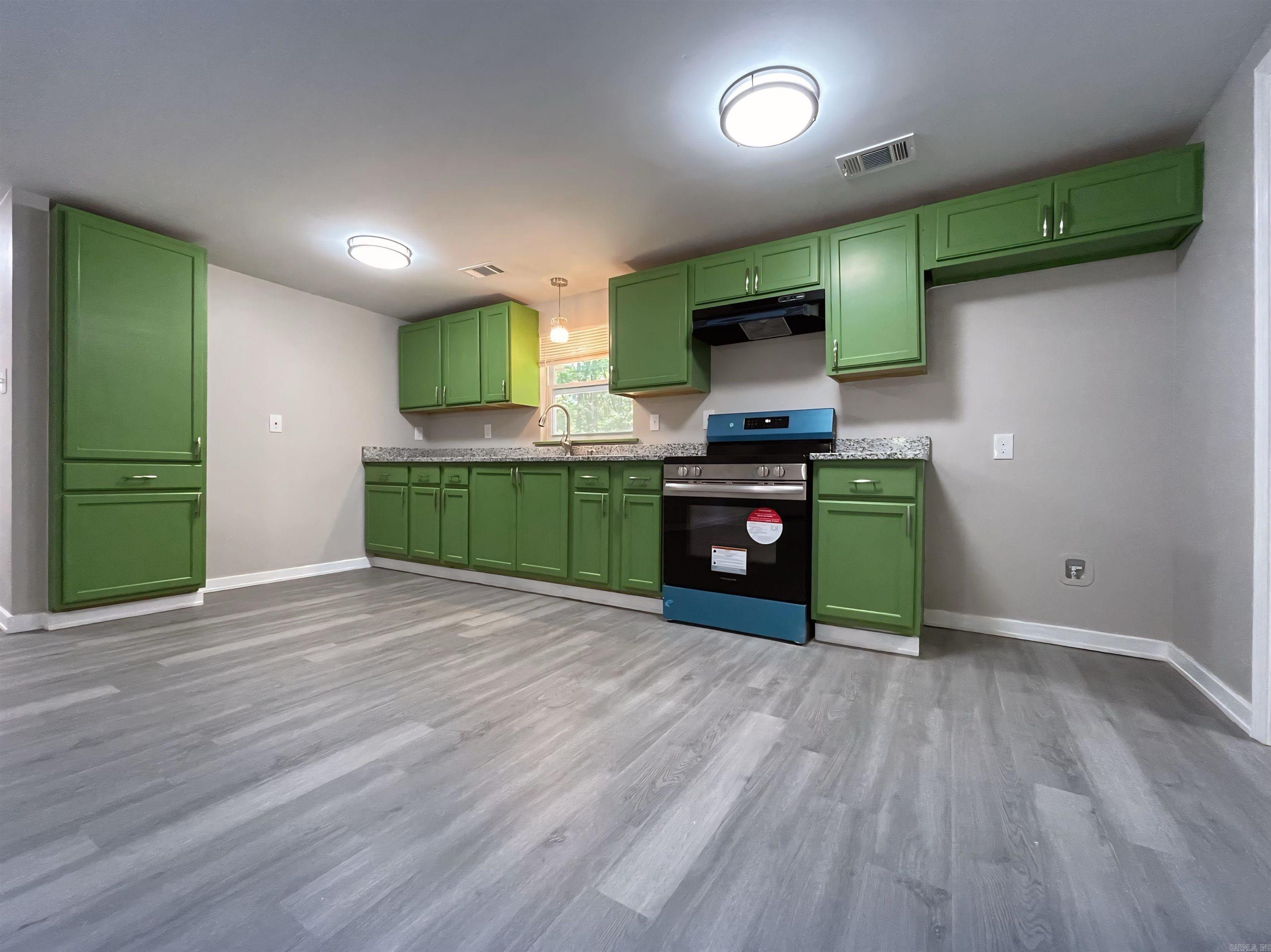 417 N Harding  Haskell, AR