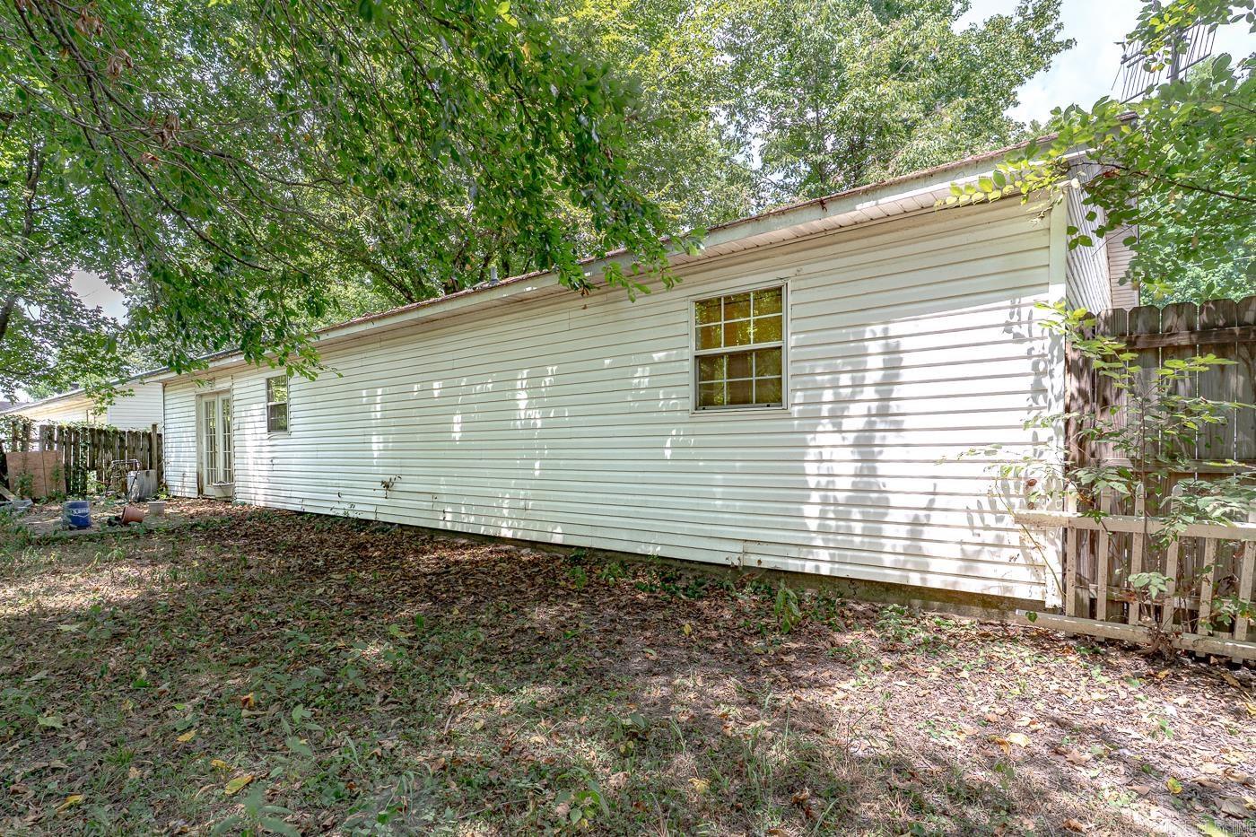 1302 Walker St  Paragould, AR