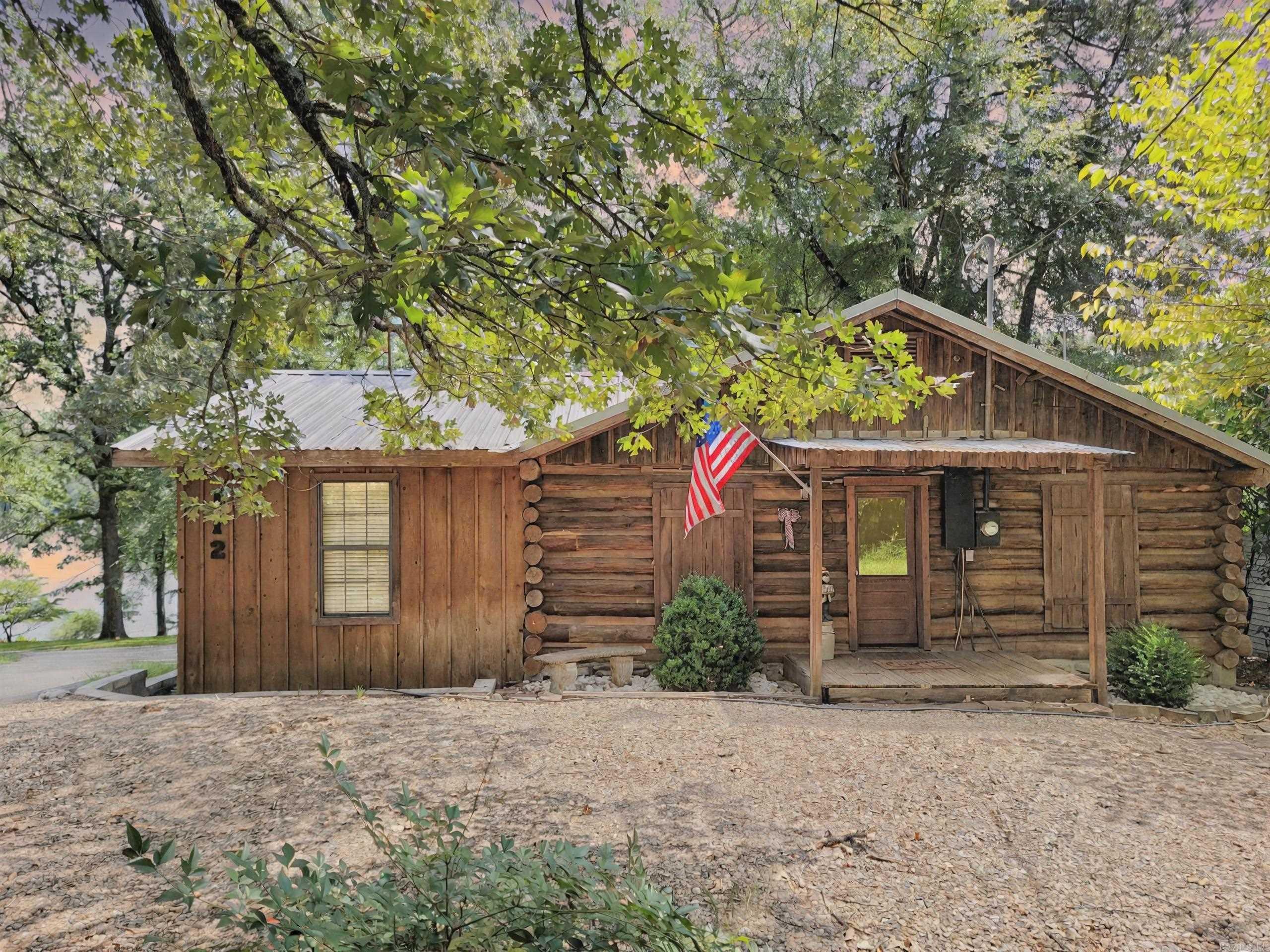 112 Fairchild  Hot Springs National Park, AR