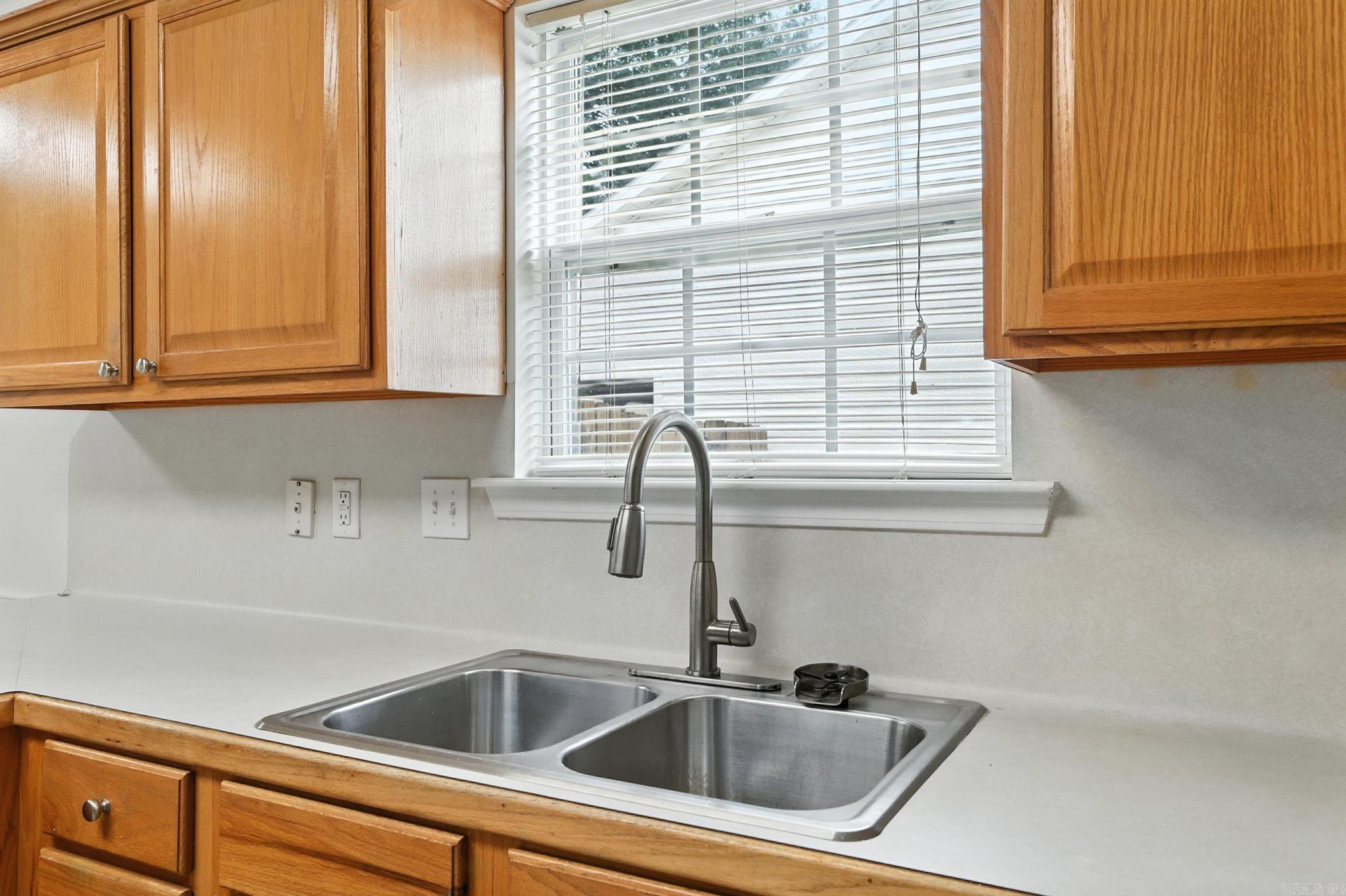 2312 Bridgewater  Bryant, AR