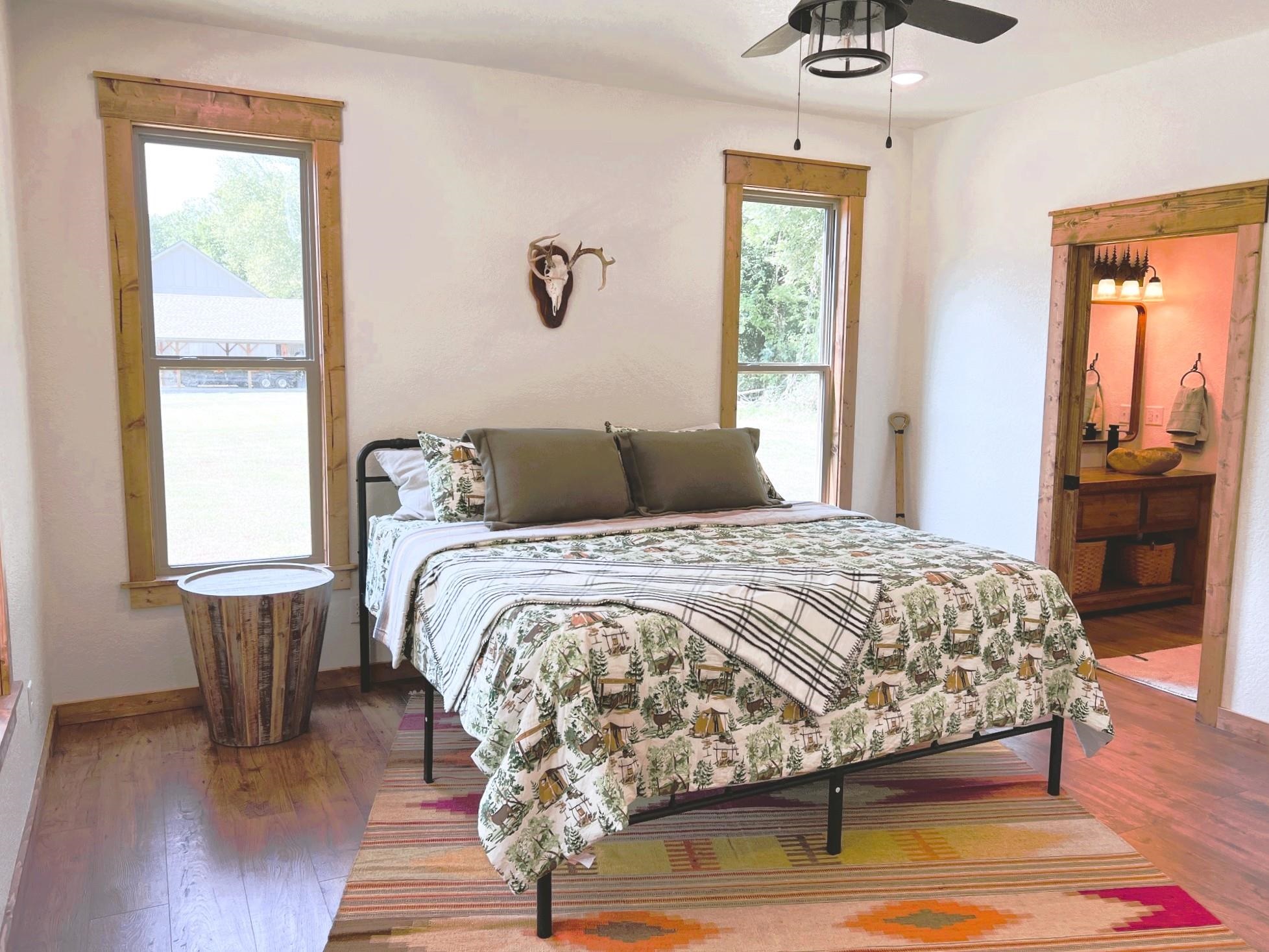 120 N Riverview  Mountain View, AR