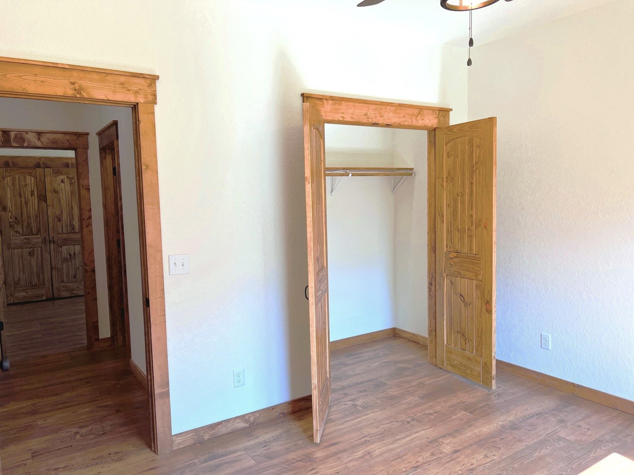 120 N Riverview  Mountain View, AR