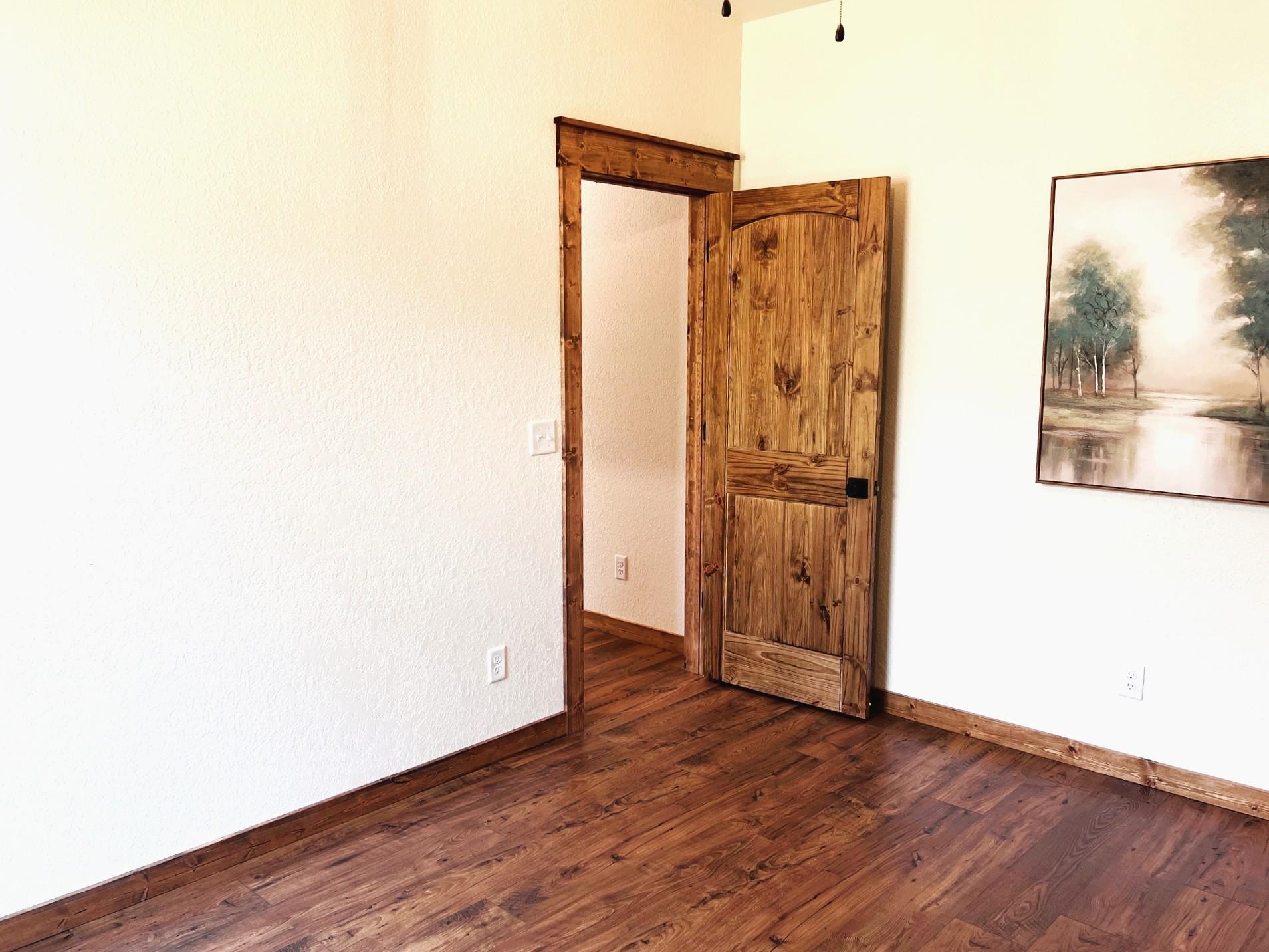 120 N Riverview  Mountain View, AR