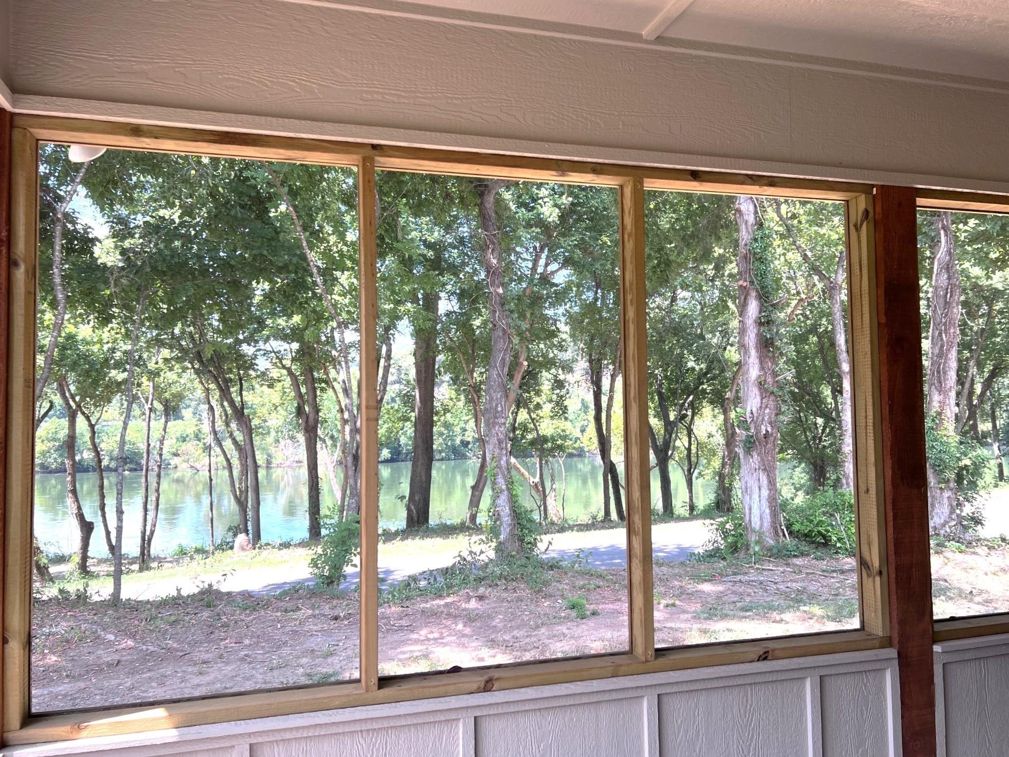 120 N Riverview Lane Mountain View, AR 72560