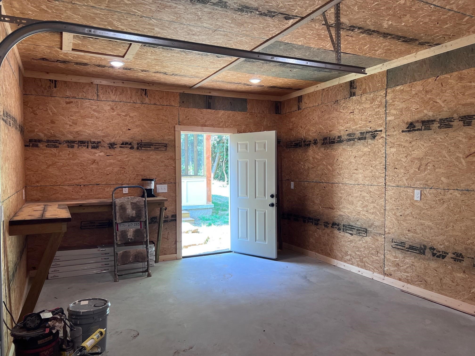 120 N Riverview Lane Mountain View, AR 72560