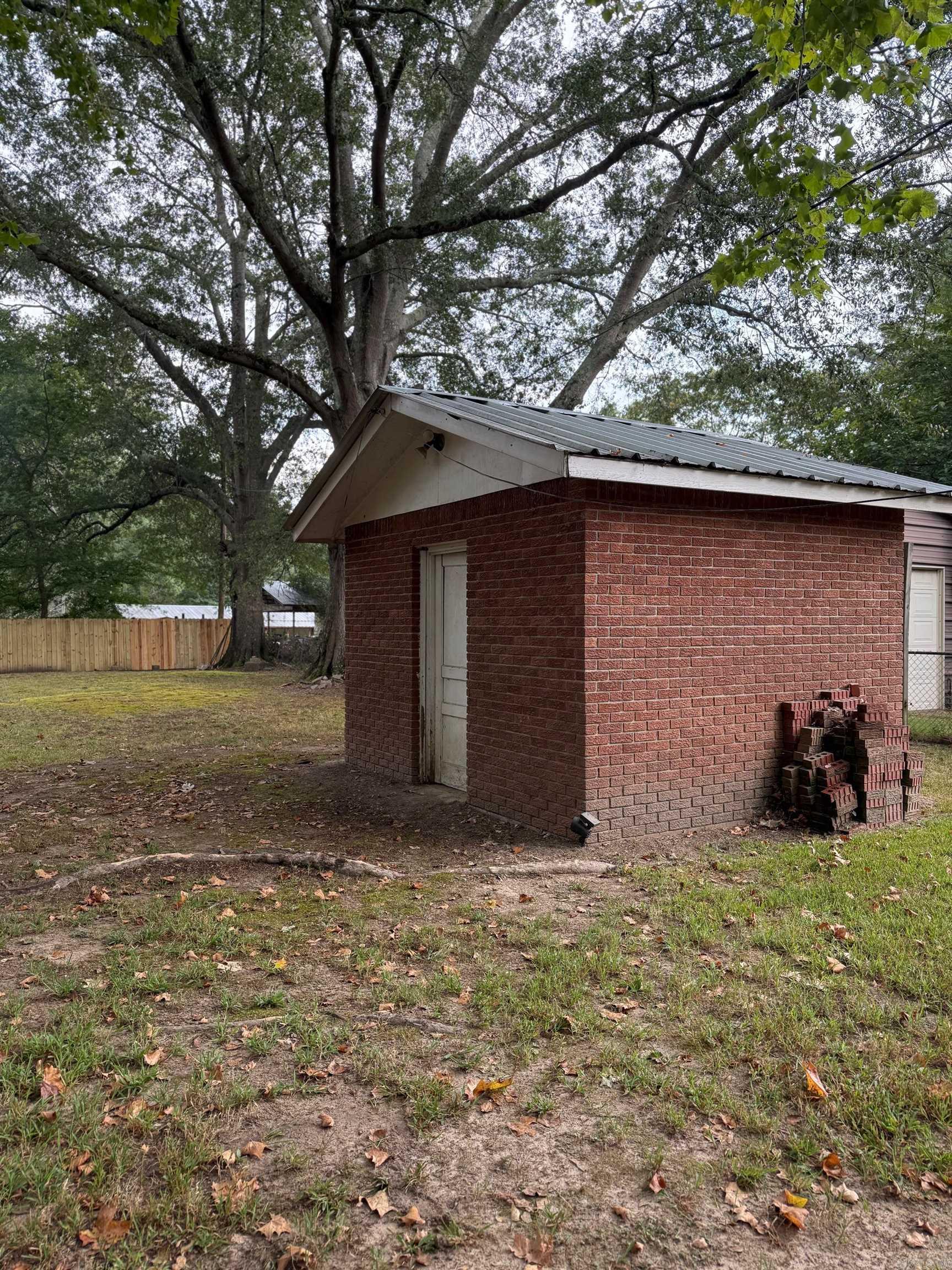 14415 Joan Drive  Shannon Hills, AR
