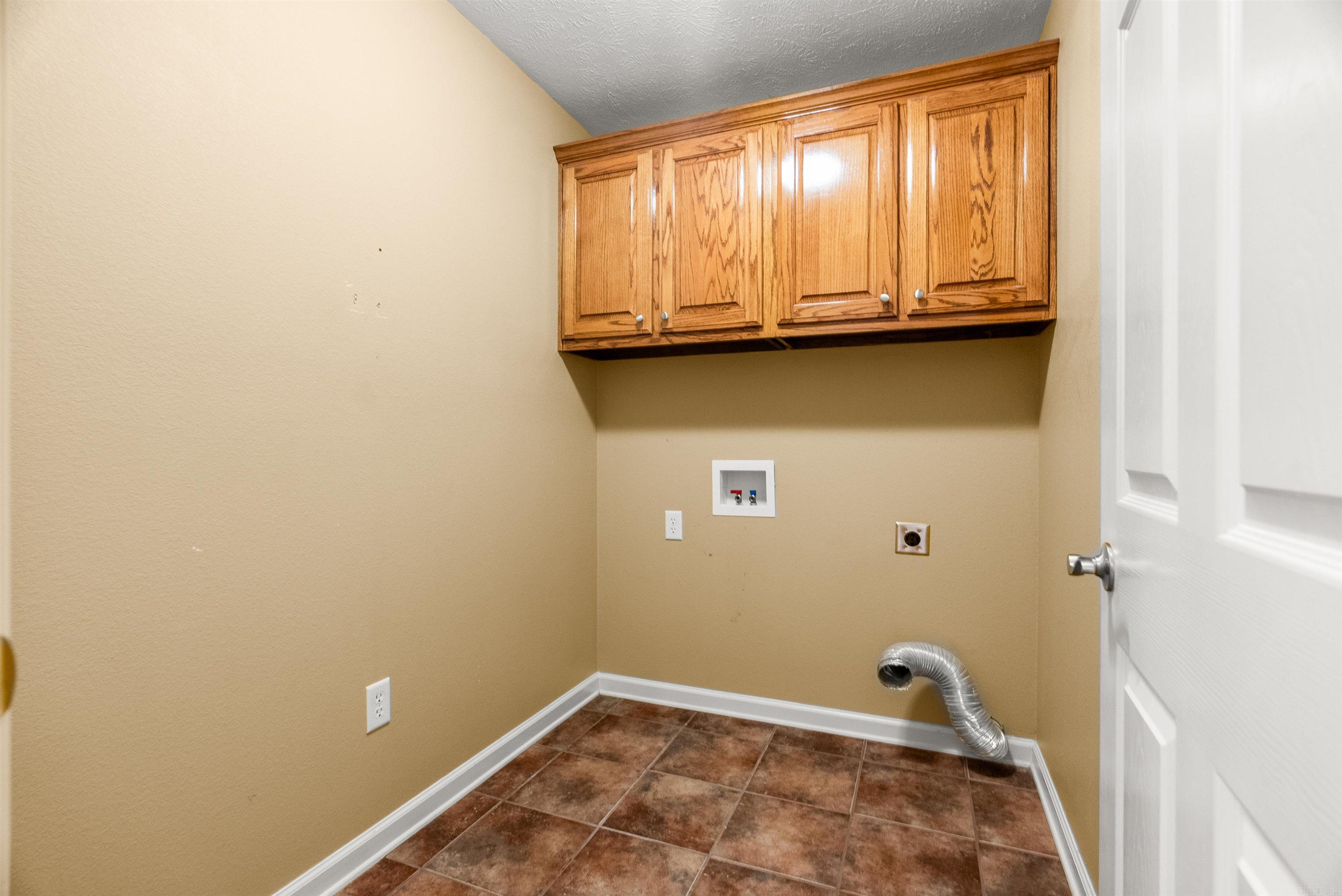 2570 Zoysia Ln  Conway, AR