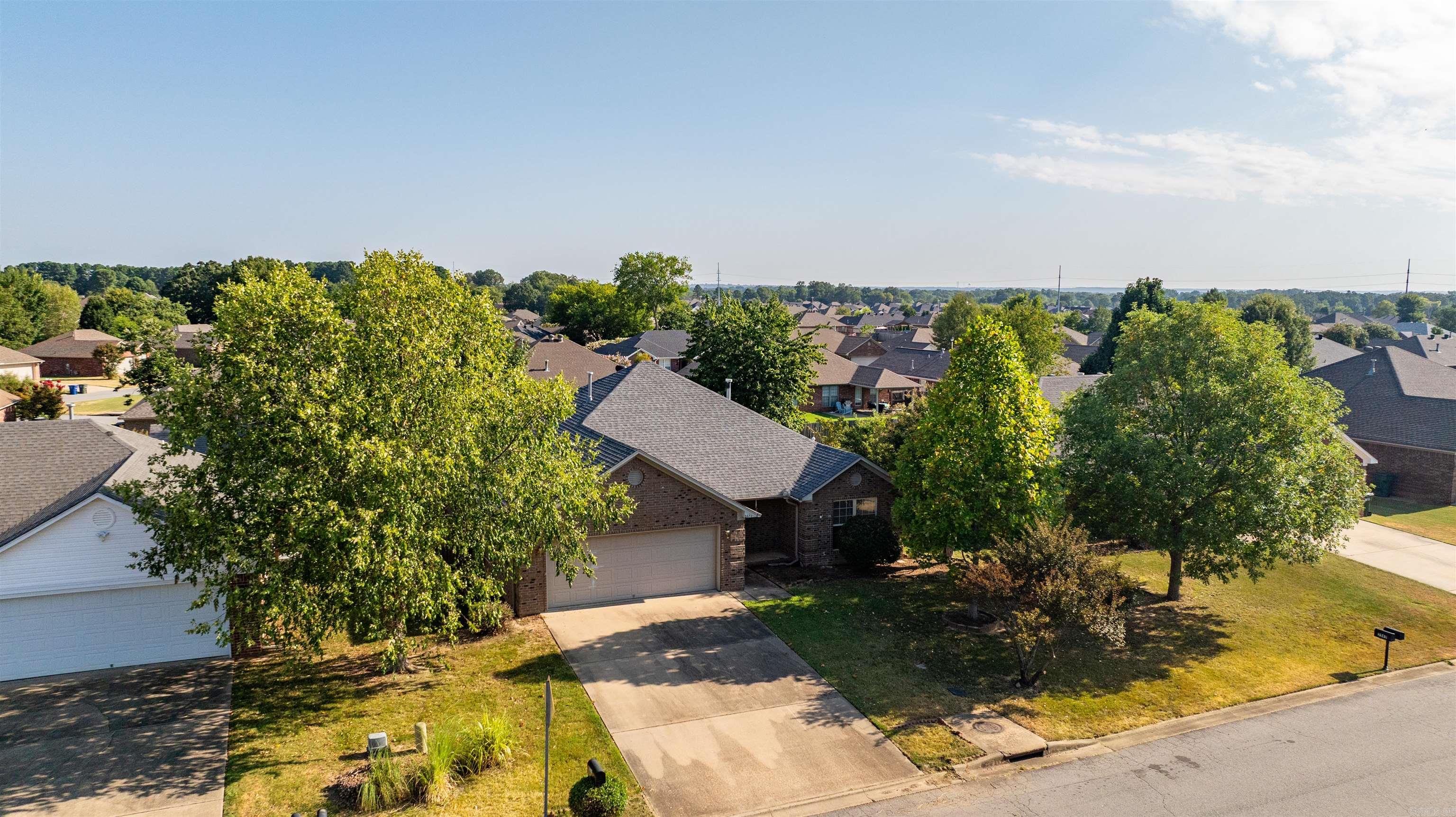 2570 Zoysia Ln  Conway, AR