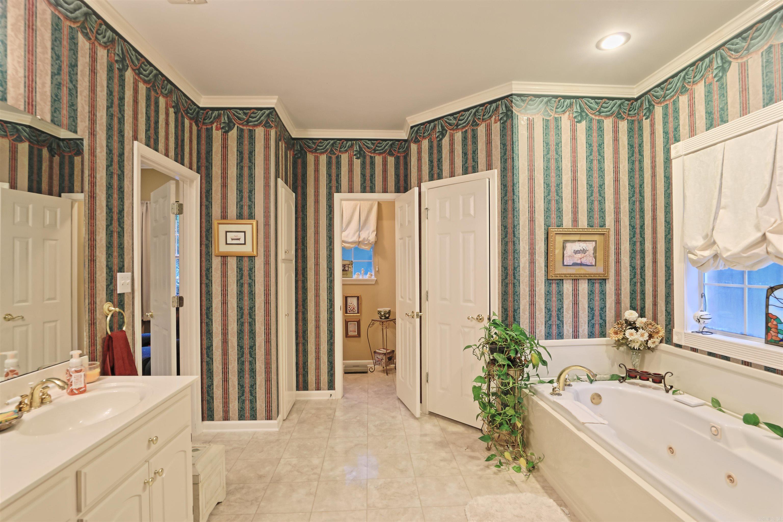 8142 SULPHUR SPRINGS  Pine Bluff, AR