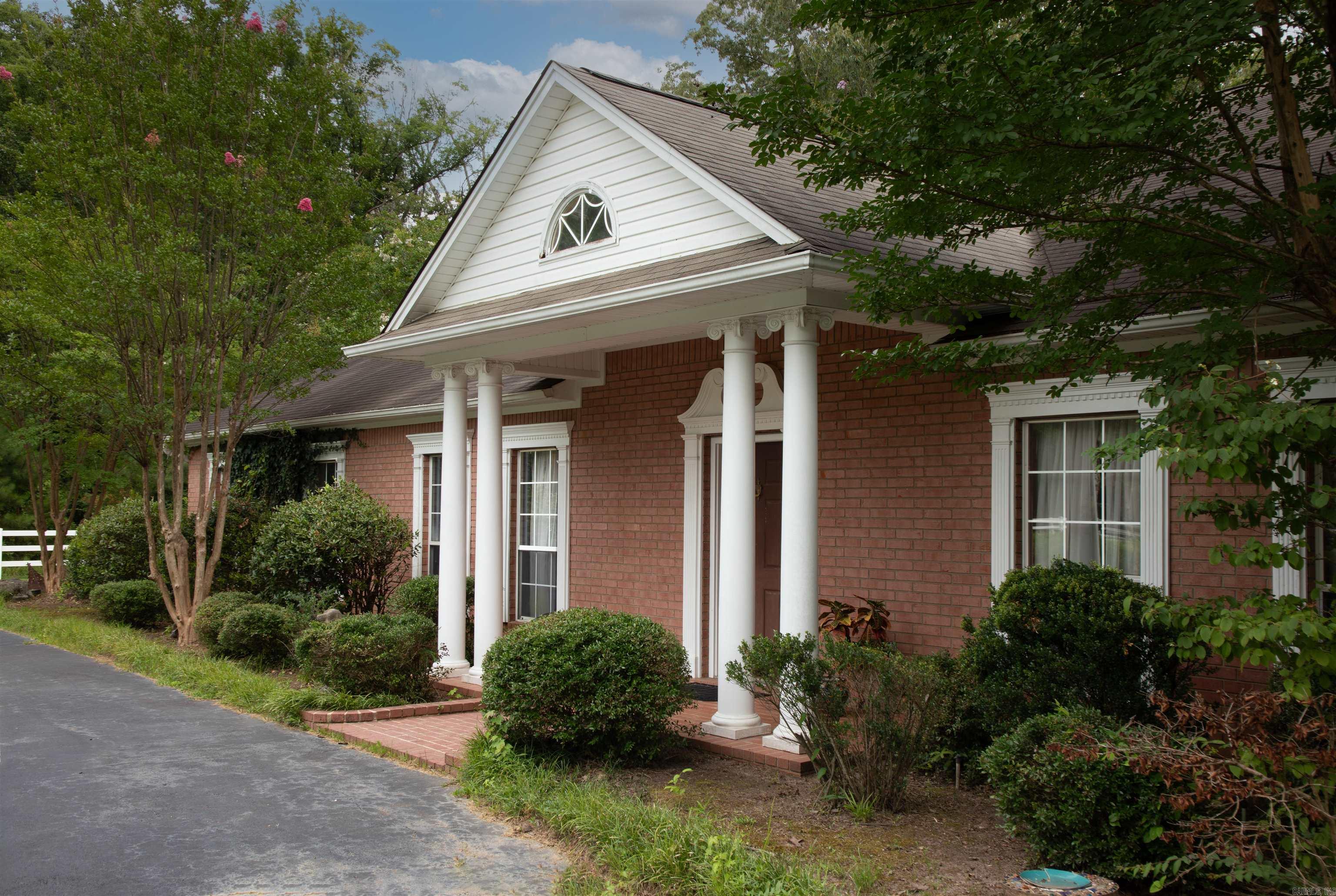 8142 SULPHUR SPRINGS  Pine Bluff, AR