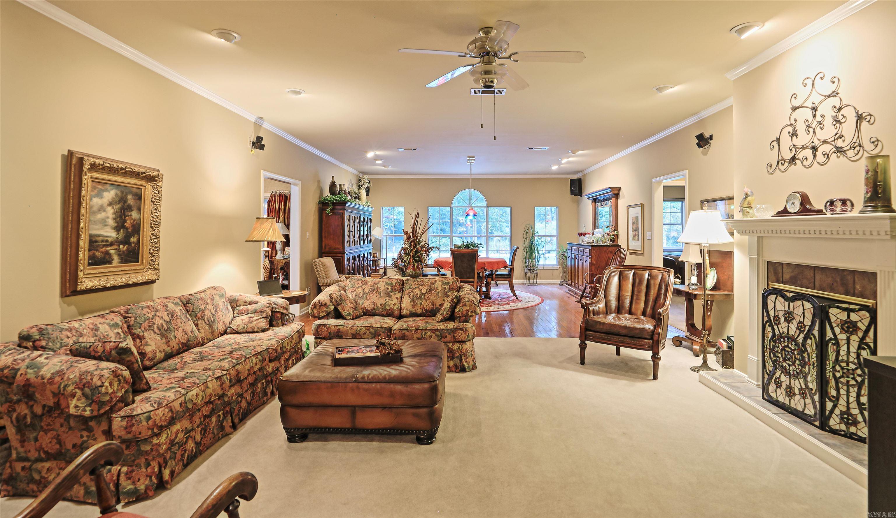 8142 SULPHUR SPRINGS  Pine Bluff, AR