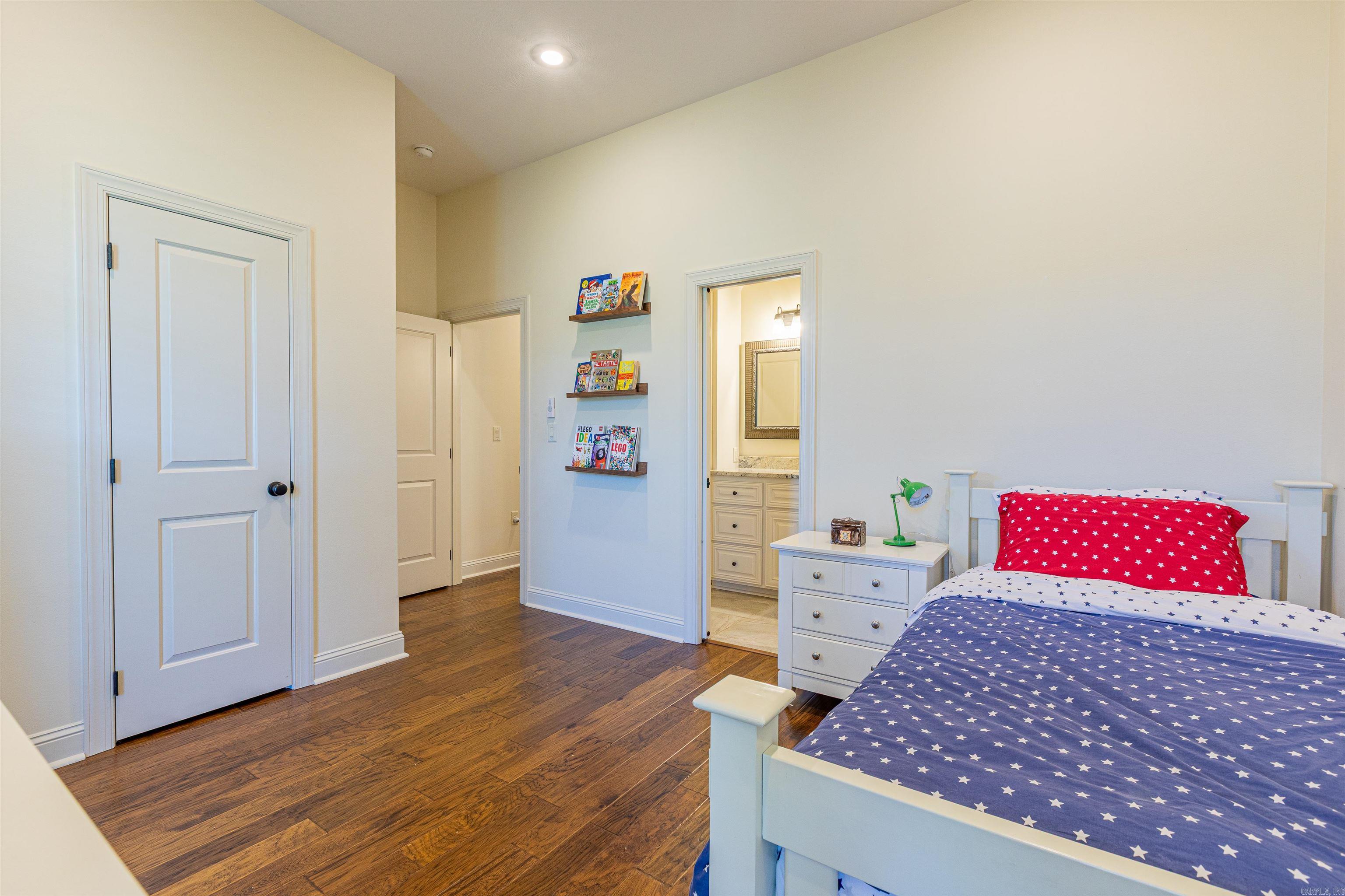 195 Green Valley Dr  Greenbrier, AR