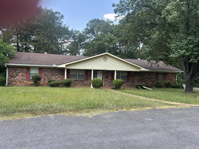 1016  Amanda St  Camden, AR