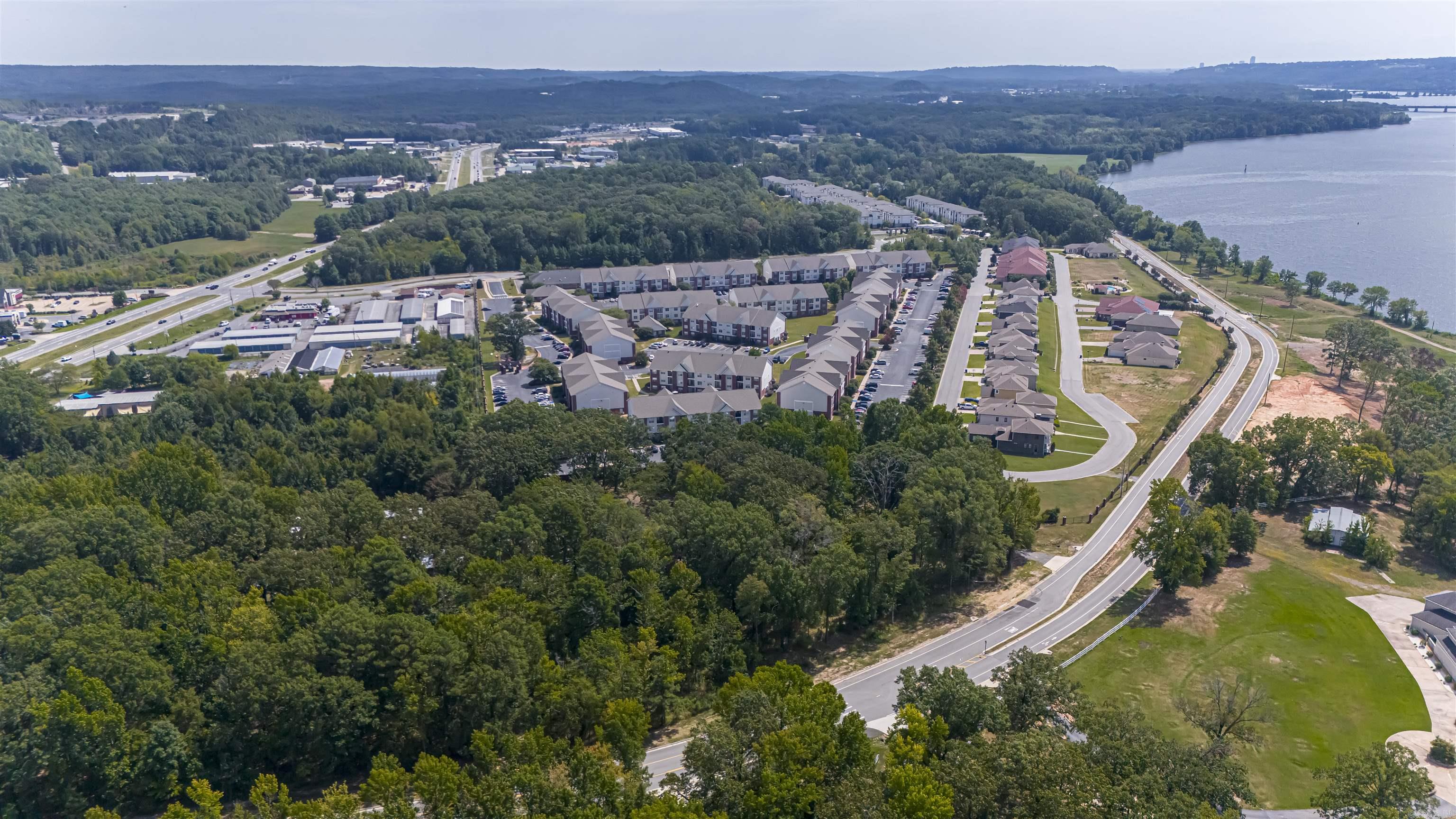 7400 Large Oak Dr  North Little Rock, AR
