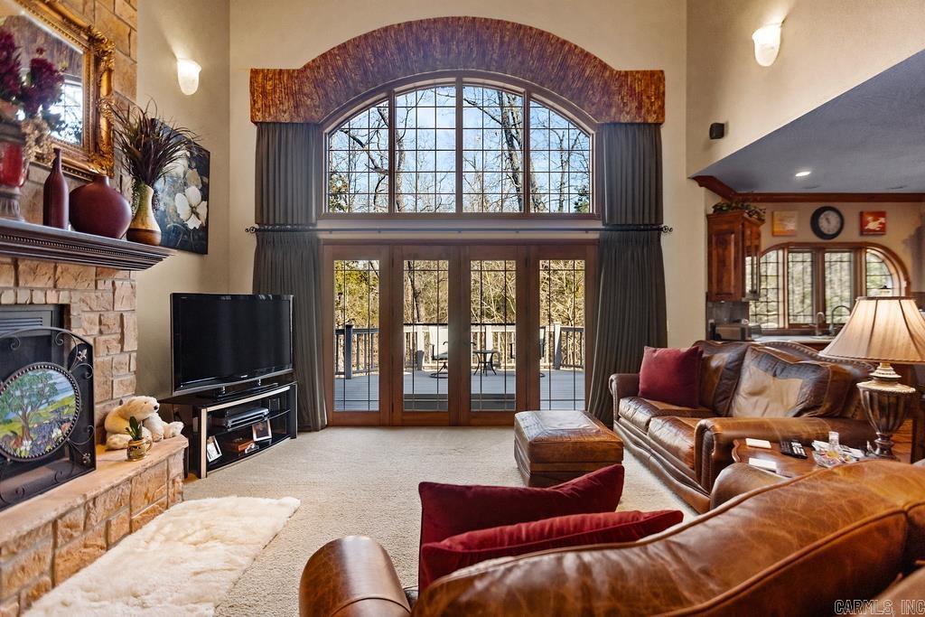 1211 CHESTNUT HILLS Drive Mountain Home, AR 72653