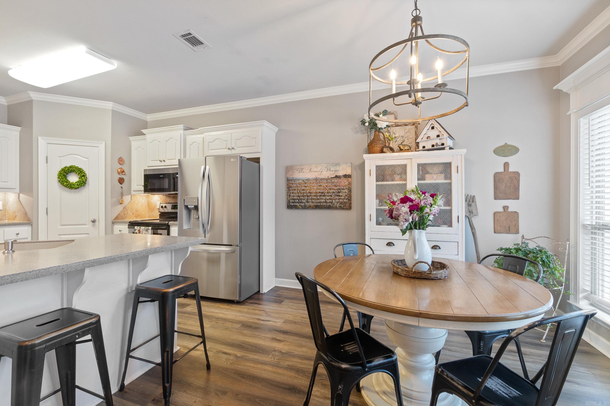 11 E Chateau Estates  Greenbrier, AR