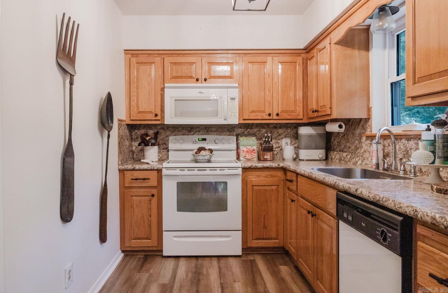 23832 Highway 5  Lonsdale, AR