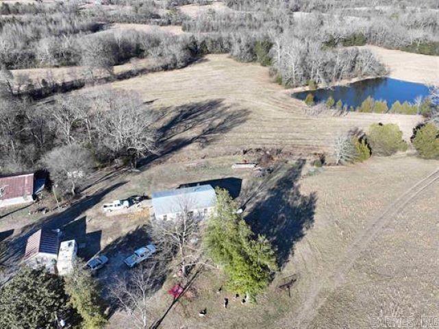 163 Polk Road 21 Cove, AR 71937