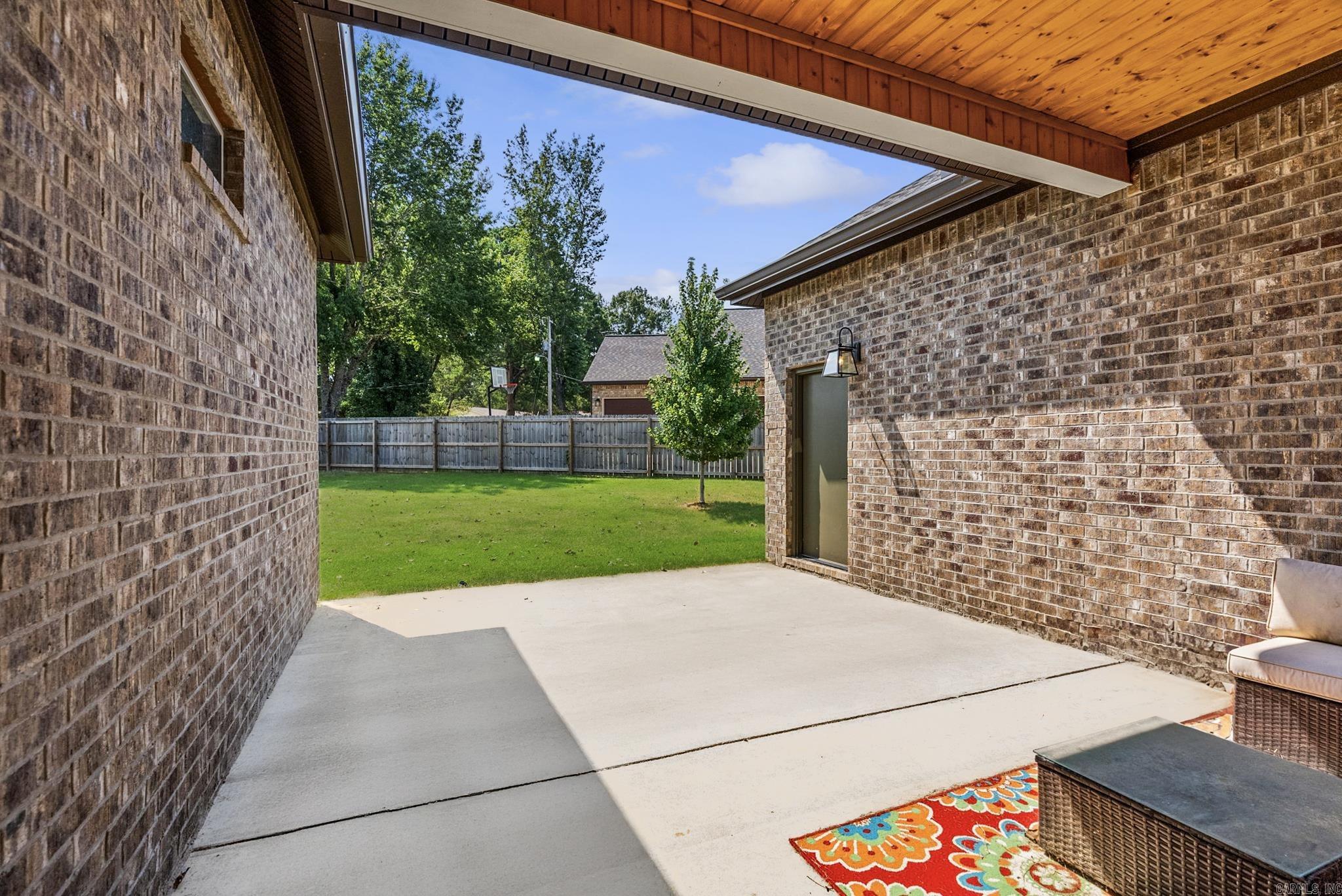 1121 Essex  Benton, AR