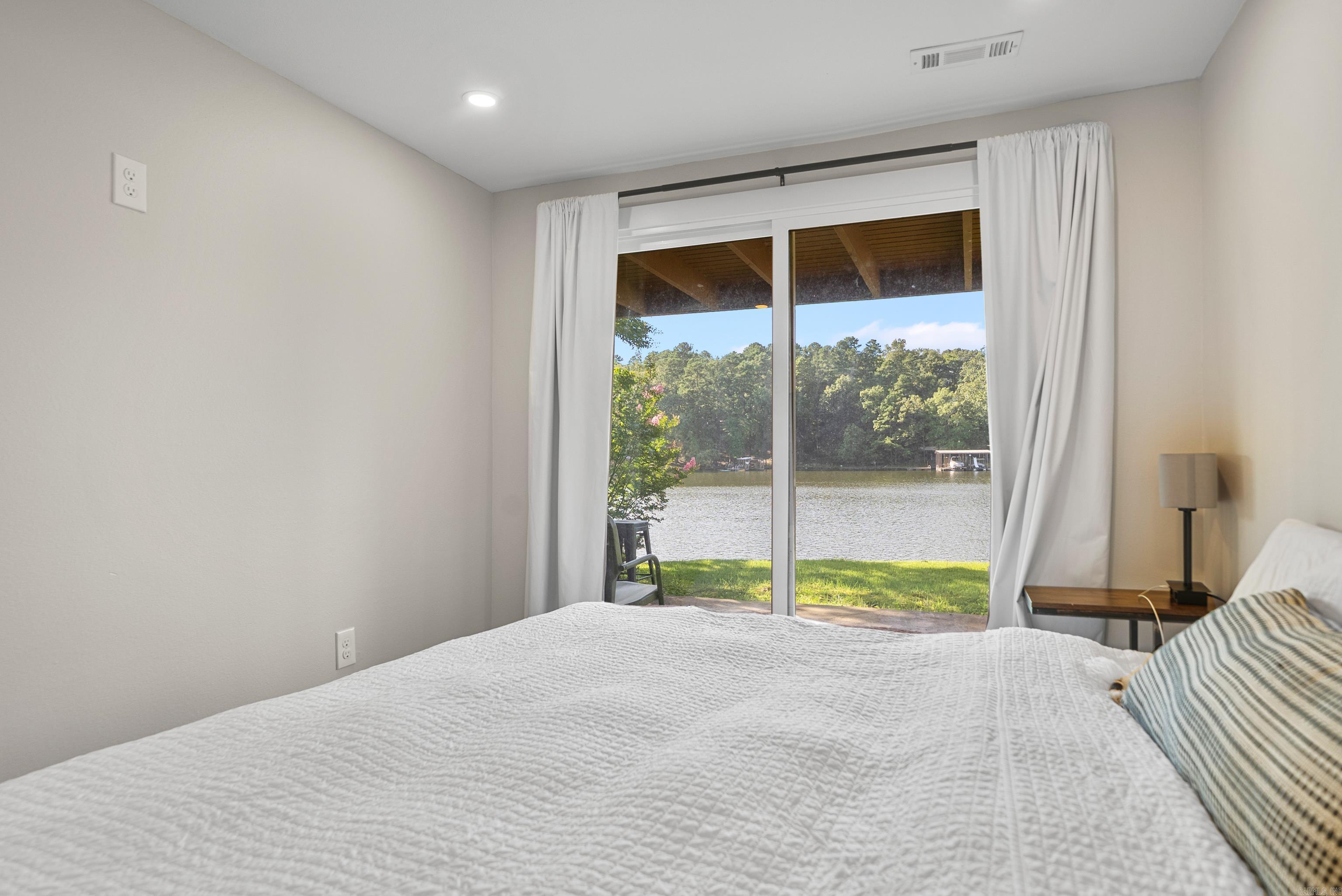 240 Lake Harbor  Hot Springs, AR