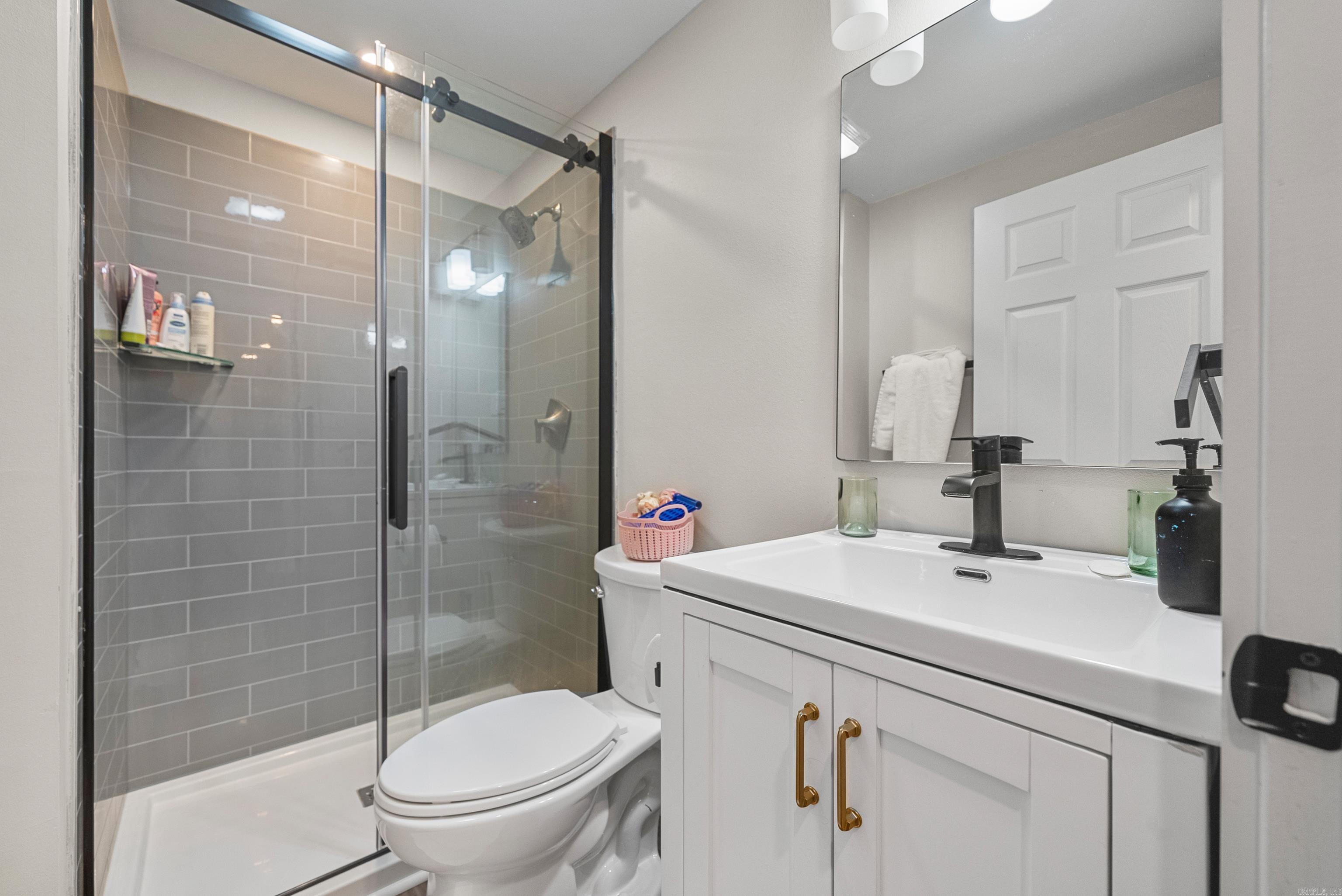 240 Lake Harbor  Hot Springs, AR