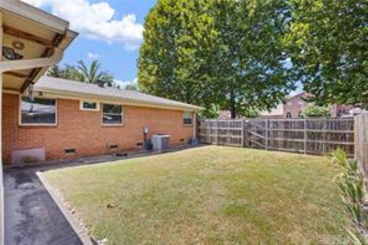 3006 W 2nd  Russellville, AR