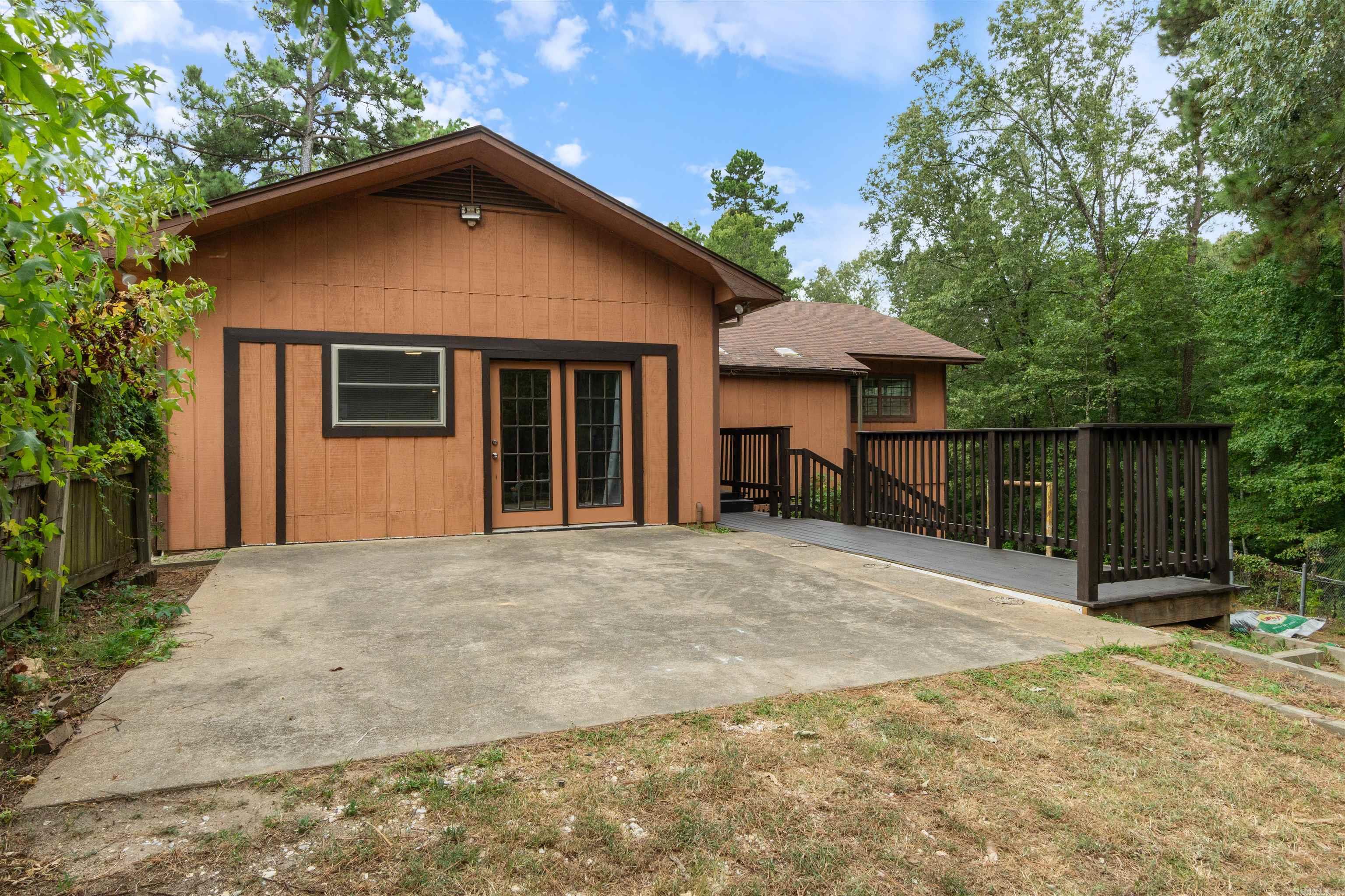7035 Point View  Benton, AR