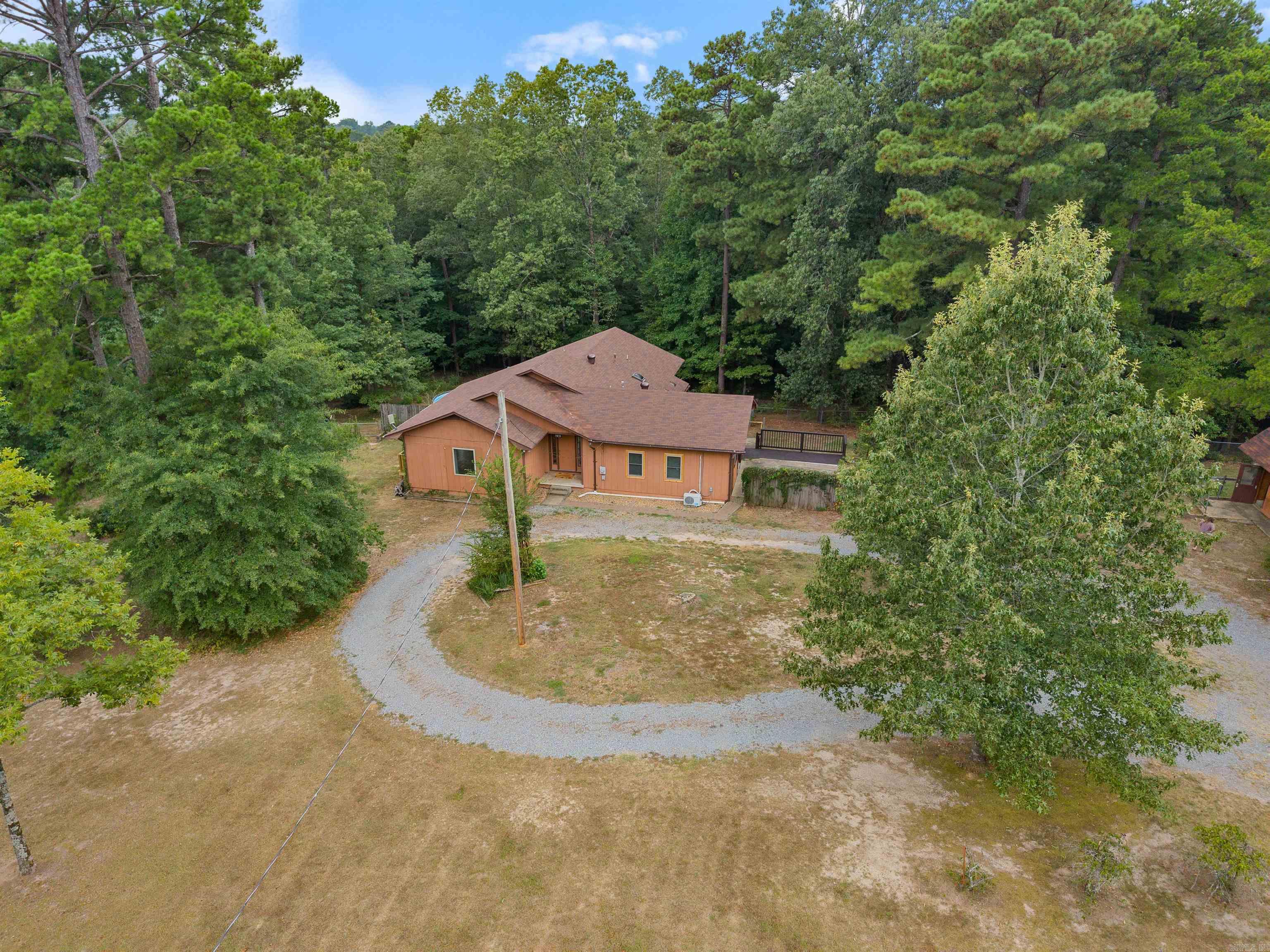 7035 Point View  Benton, AR