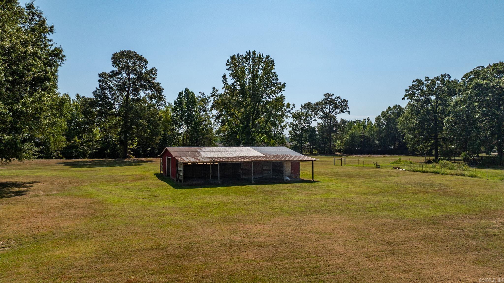 17 & 21 Snowden Circle  Greenbrier, AR