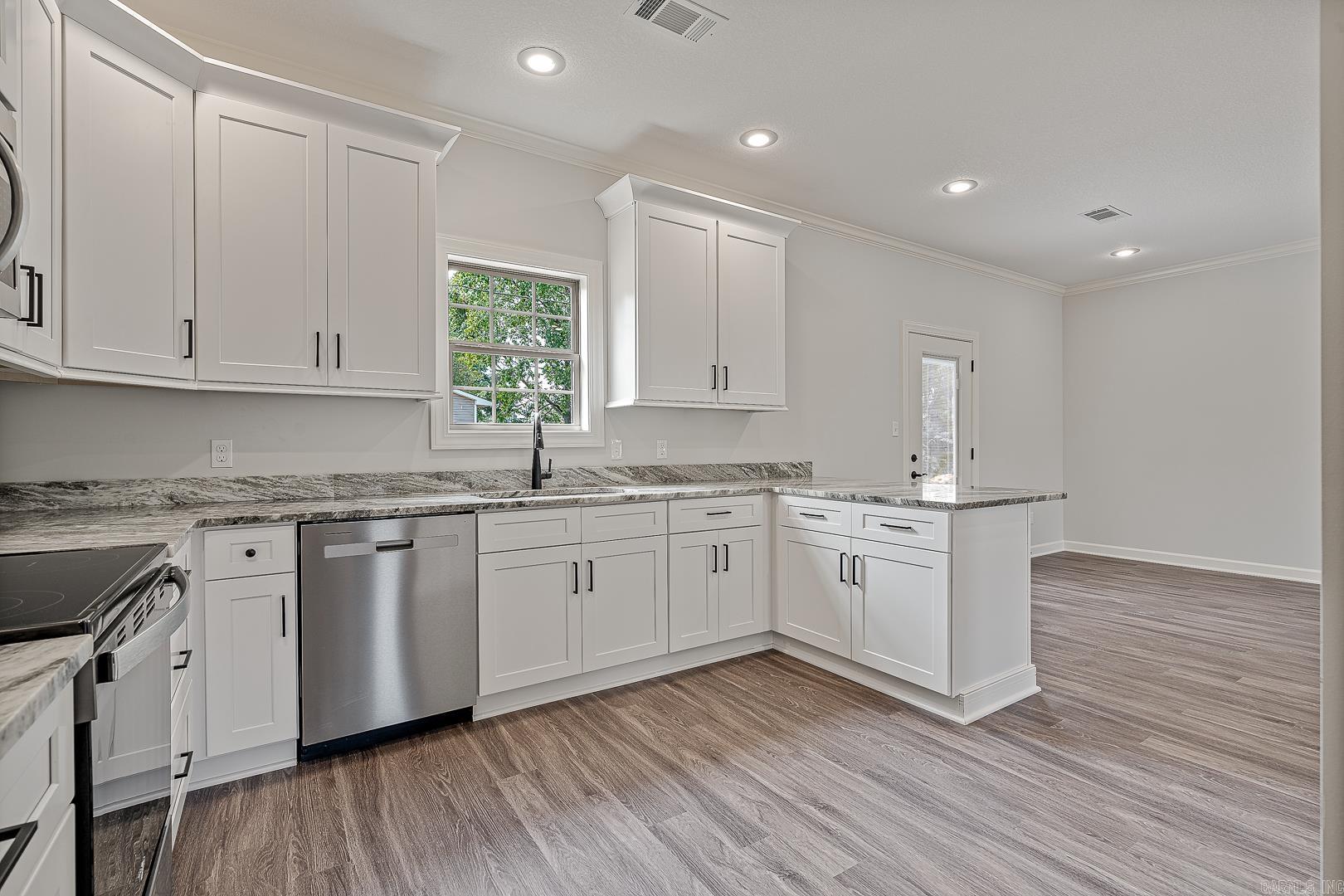 121 Pecan  Lake City, AR